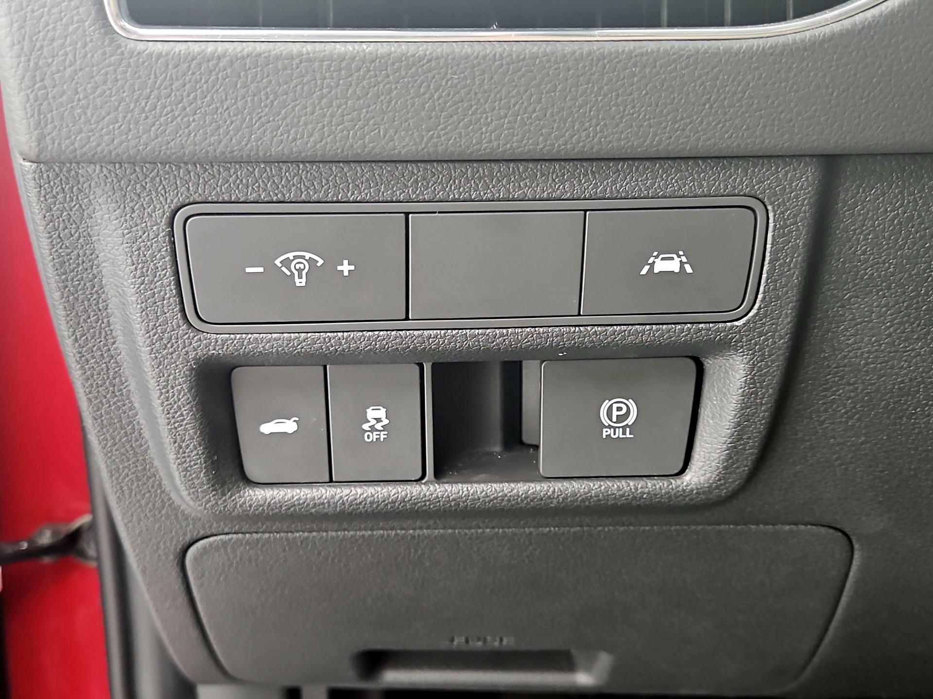 Thumbnail: 2023 Hyundai Sonata - 13