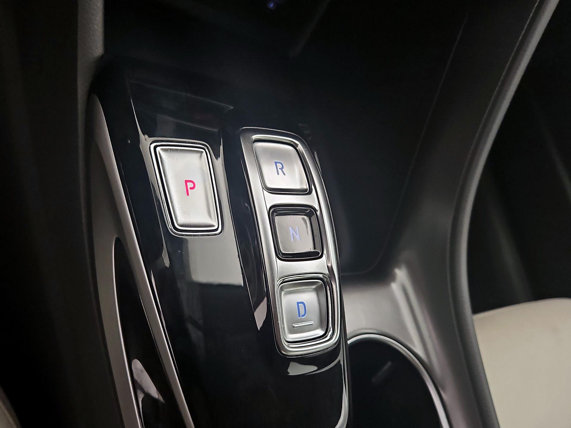 Thumbnail: 2023 Hyundai Sonata - 18