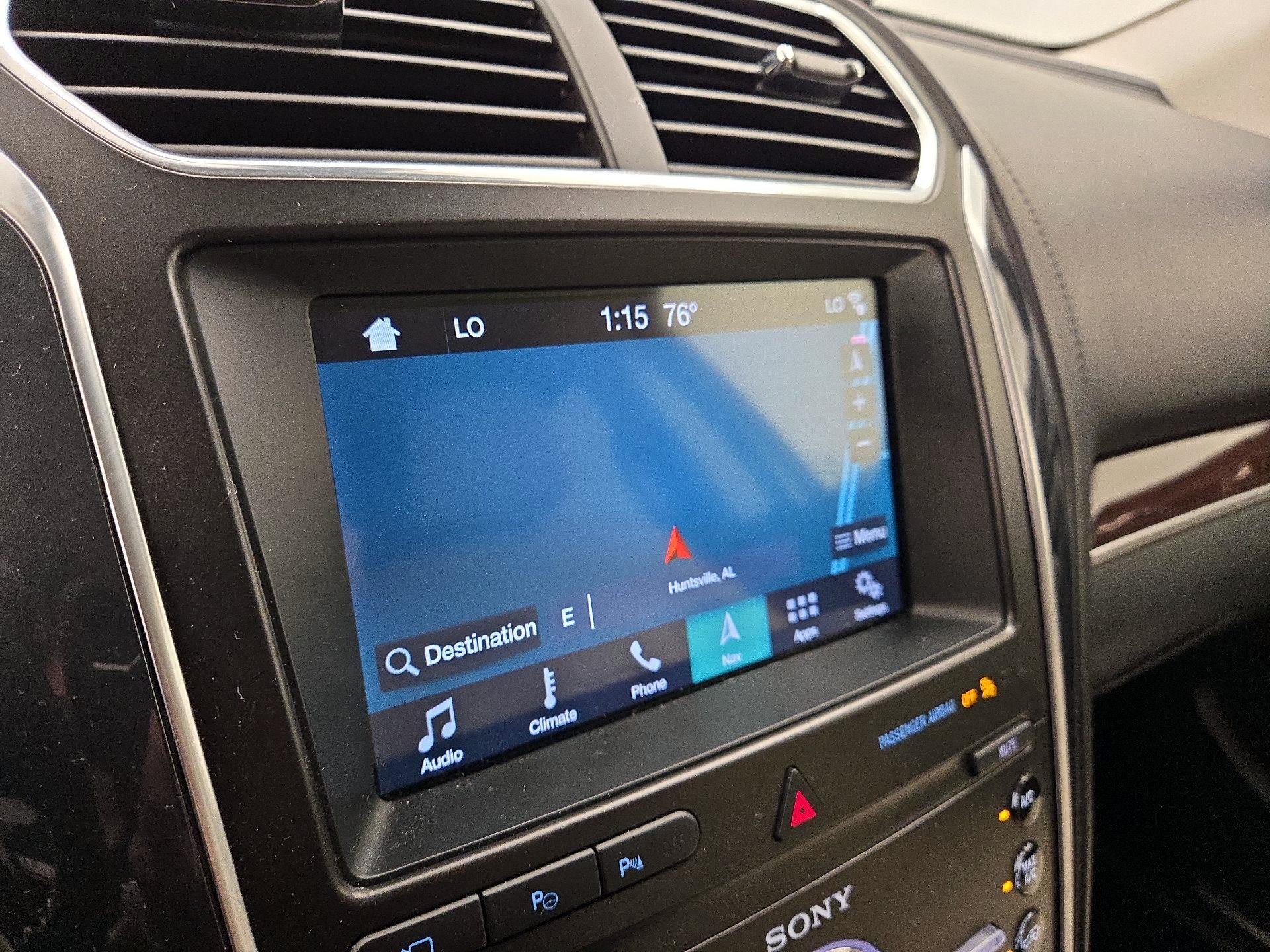 Thumbnail: 2019 Ford Explorer - 14