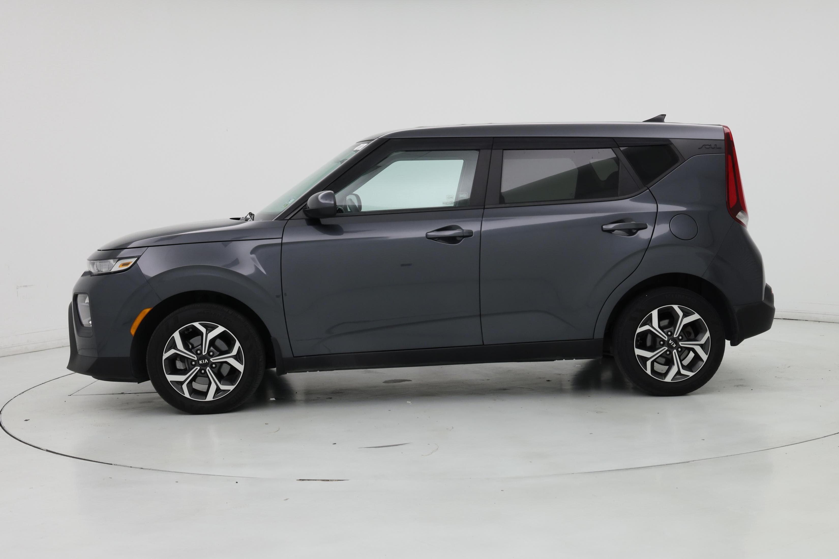 Thumbnail: 2021 Kia Soul - 3