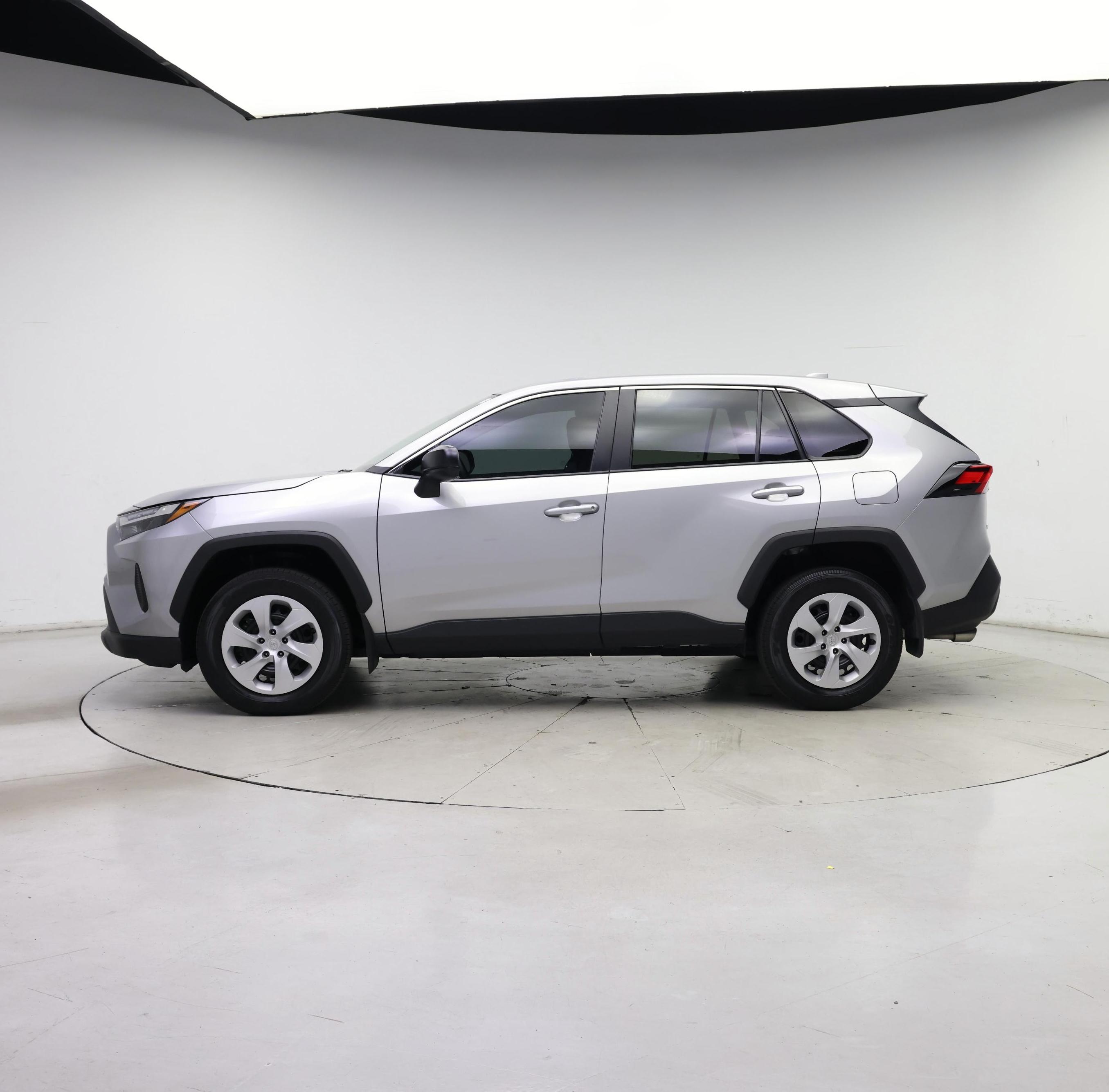 Thumbnail: 2024 Toyota RAV4 - 3