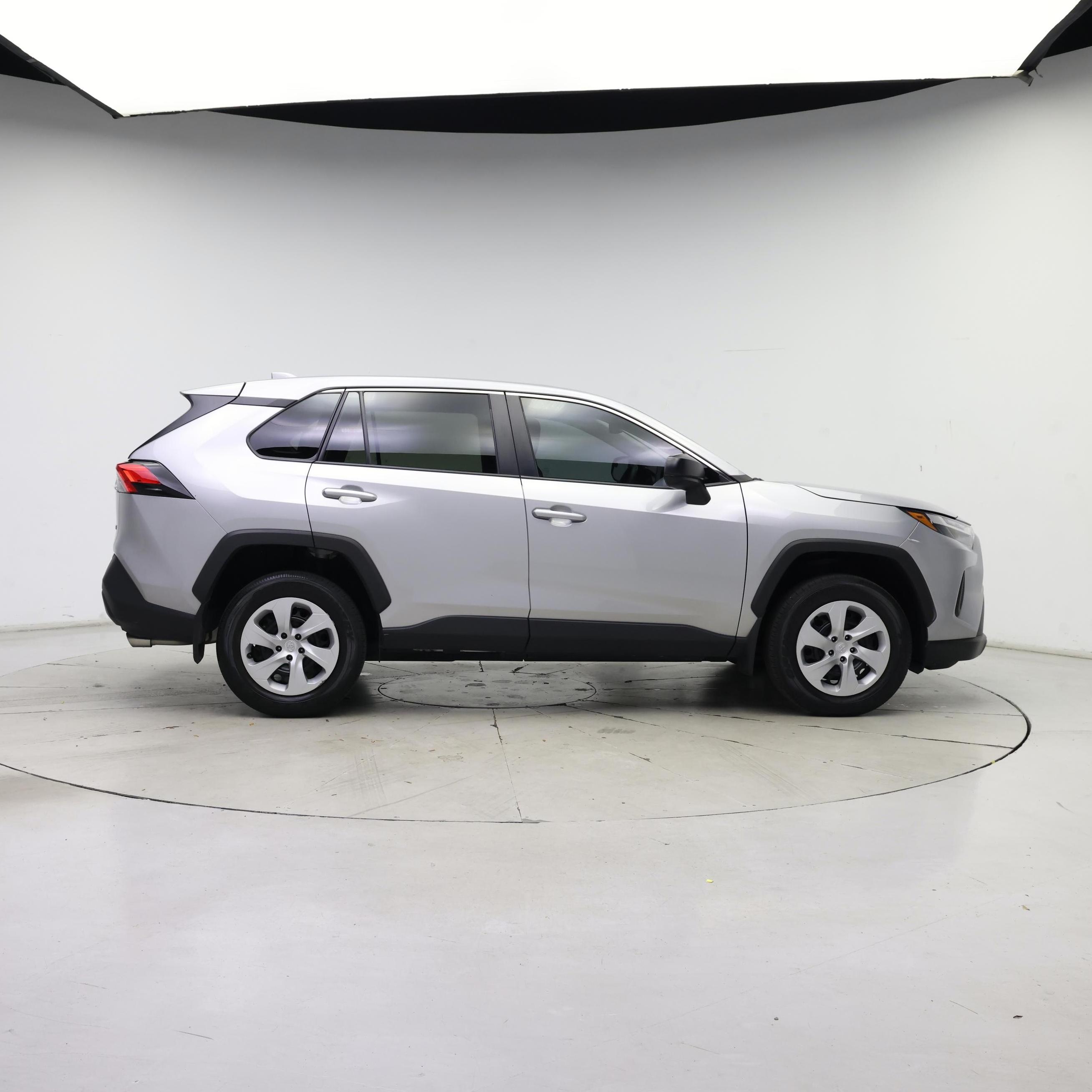 Thumbnail: 2024 Toyota RAV4 - 7