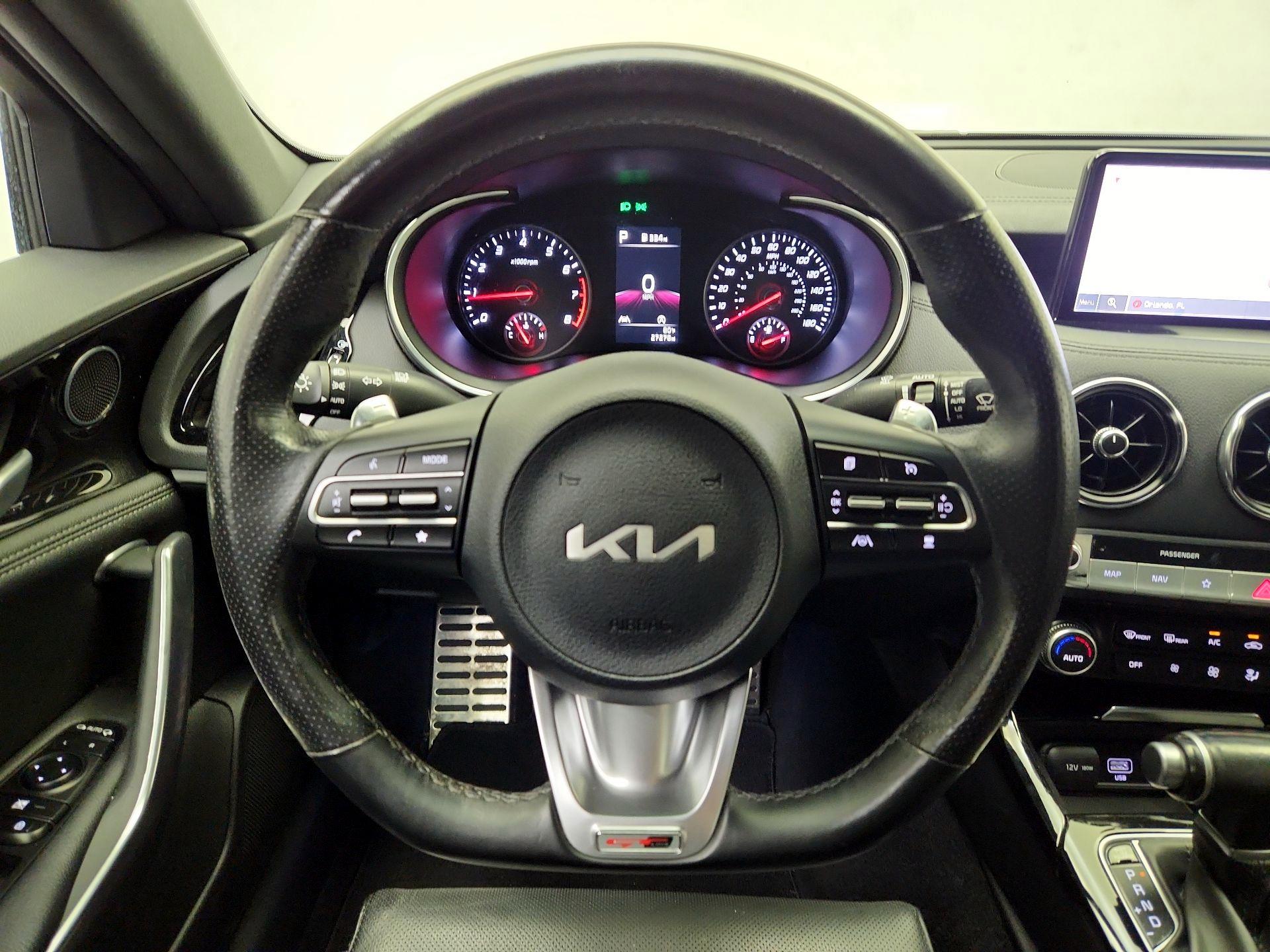 Thumbnail: 2022 Kia Stinger - 10