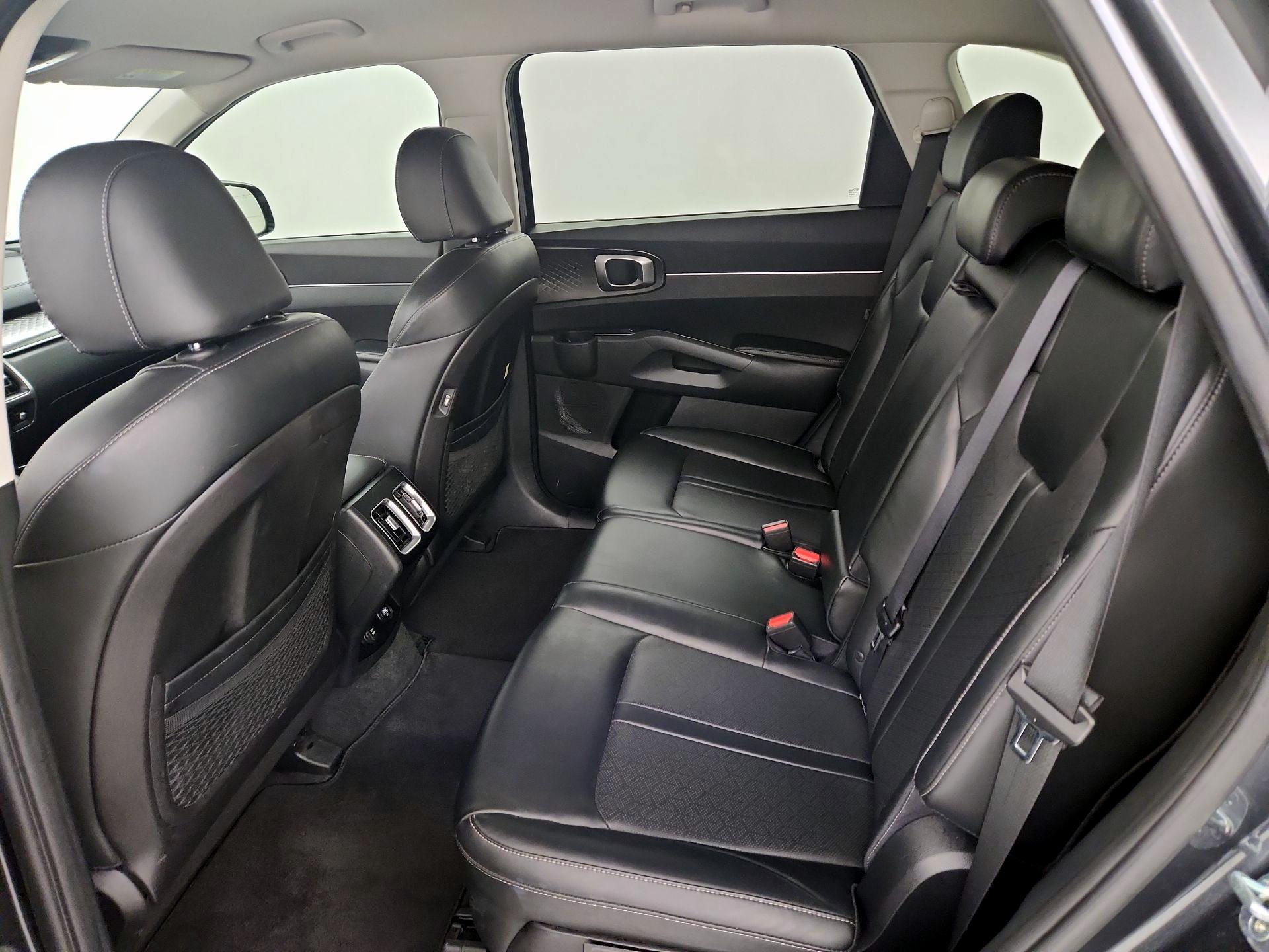 Thumbnail: 2021 Kia Sorento - 19