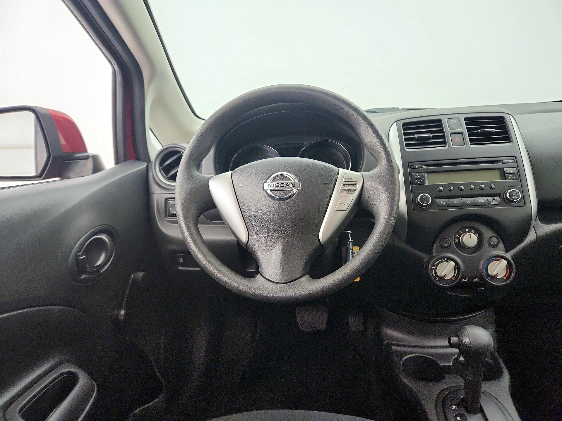 Thumbnail: 2014 Nissan Versa Note - 10