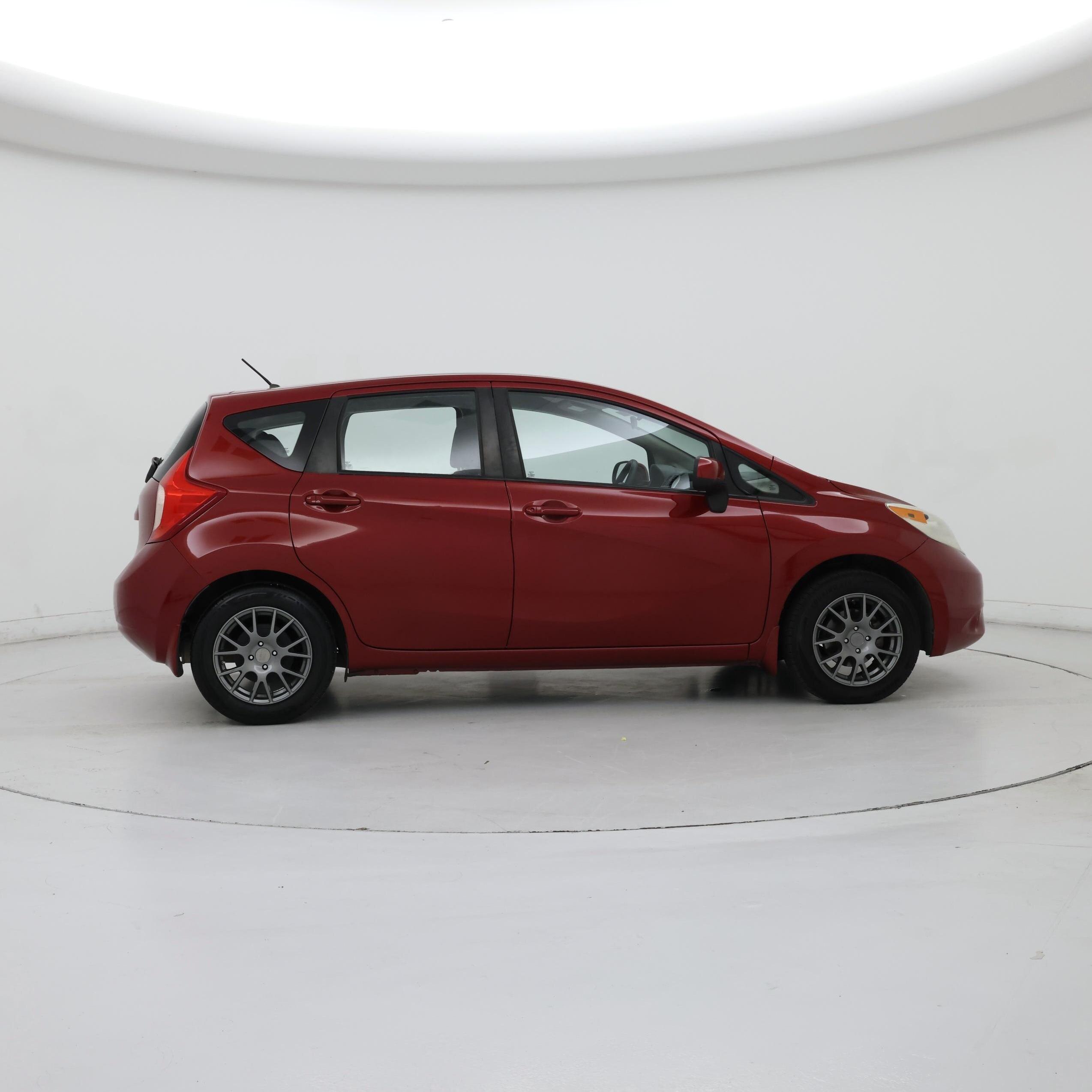 Thumbnail: 2014 Nissan Versa Note - 7