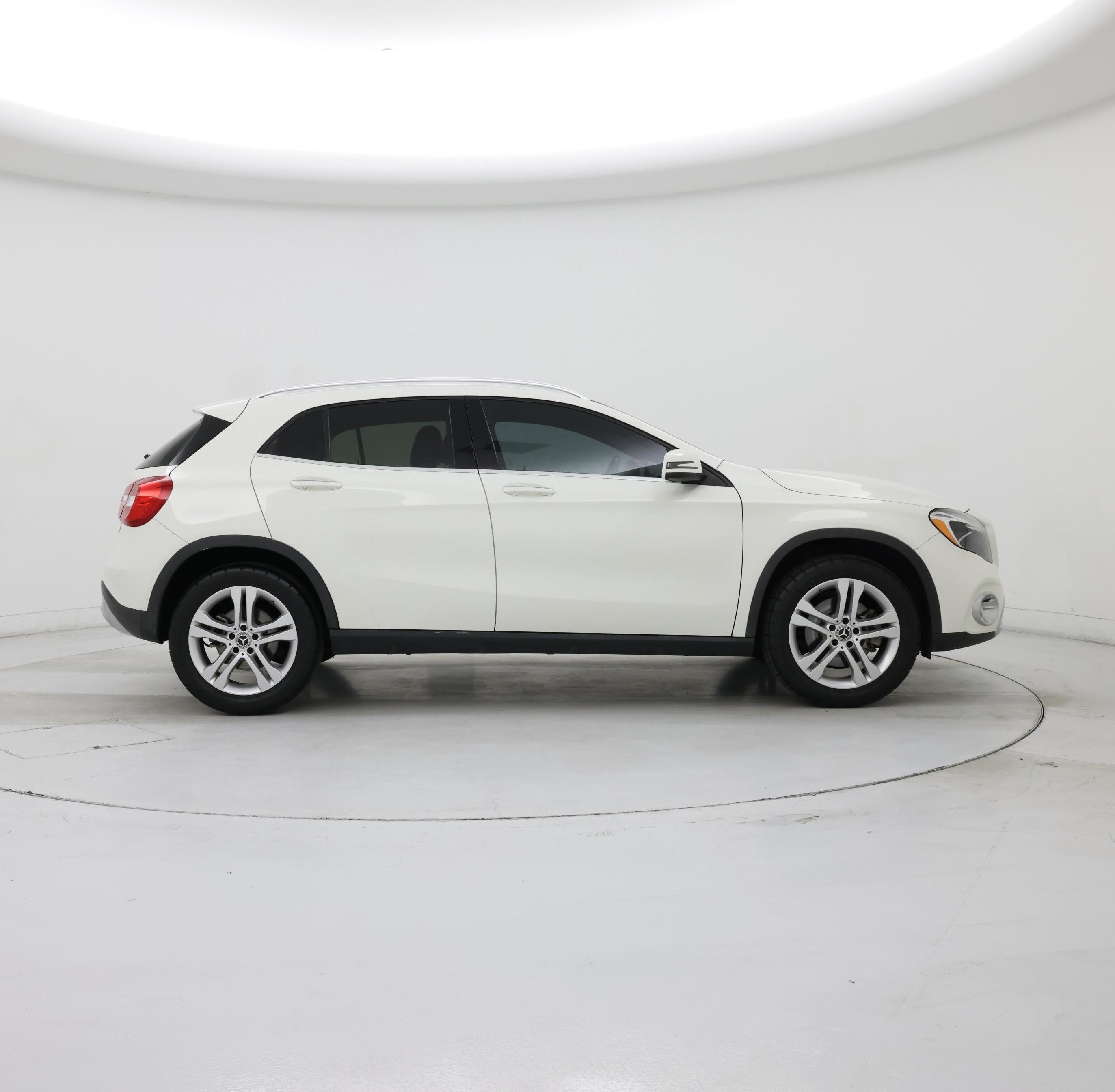 Thumbnail: 2018 Mercedes-Benz GLA - 7