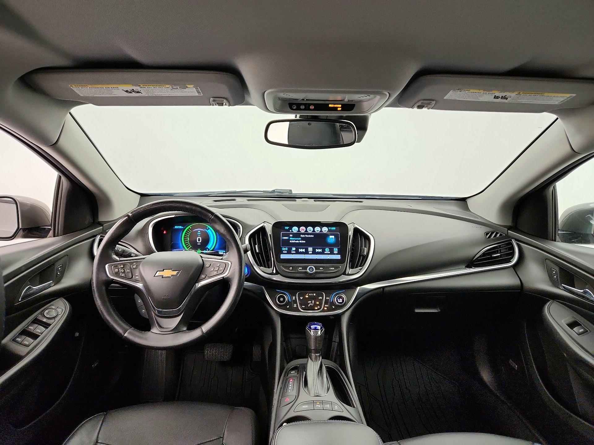 Thumbnail: 2017 Chevrolet Volt - 9