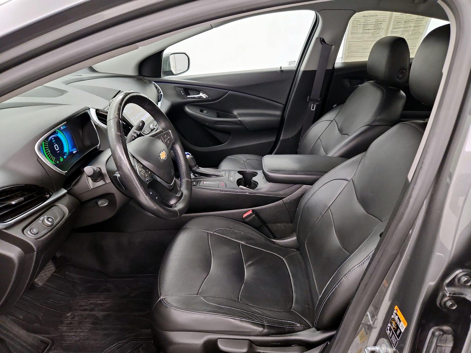 Thumbnail: 2017 Chevrolet Volt - 11