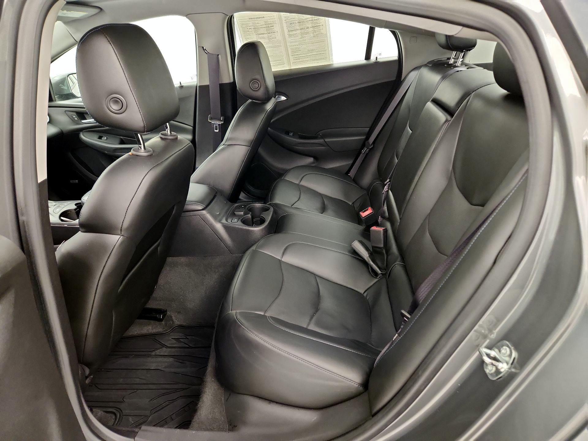 Thumbnail: 2017 Chevrolet Volt - 19