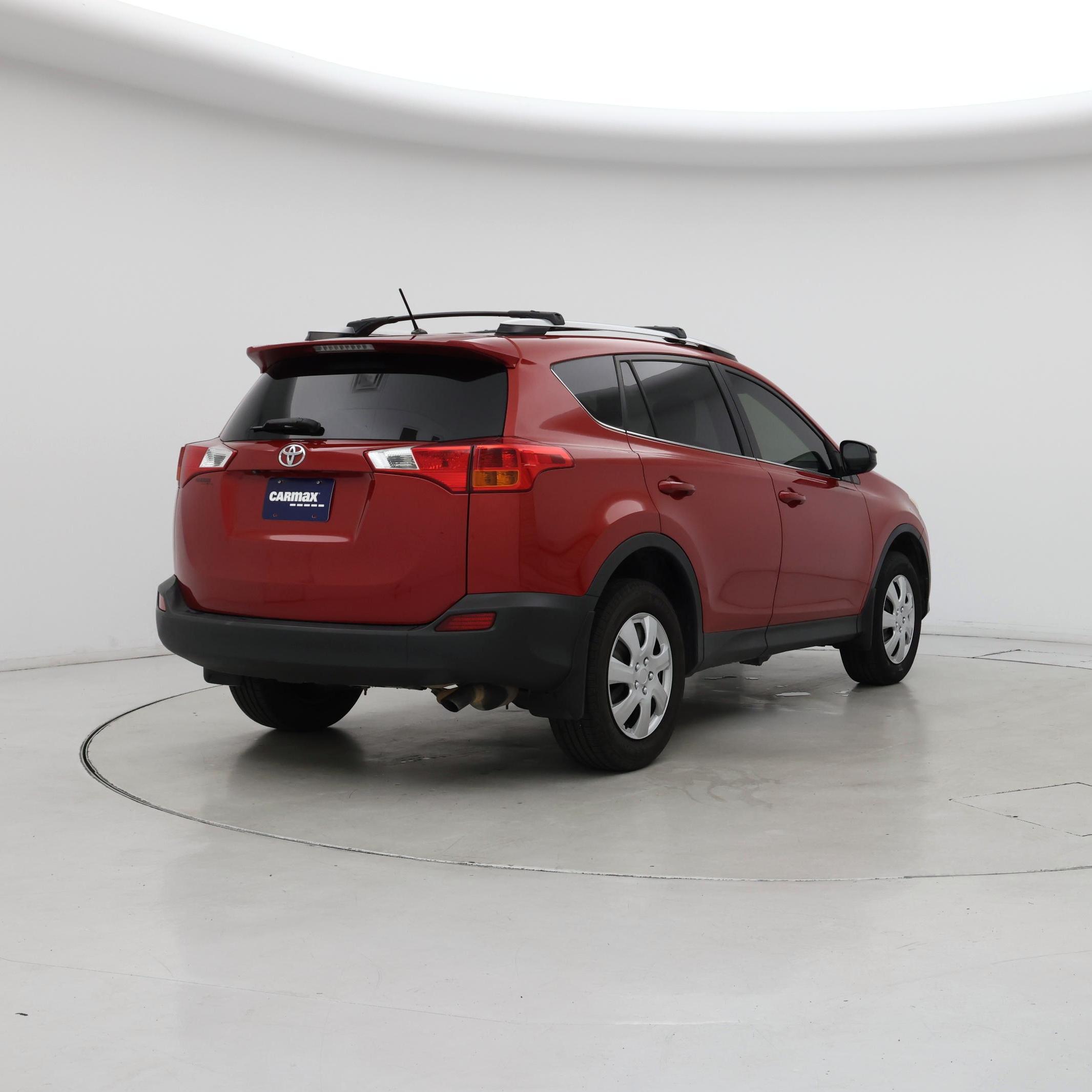 Thumbnail: 2015 Toyota RAV4 - 8