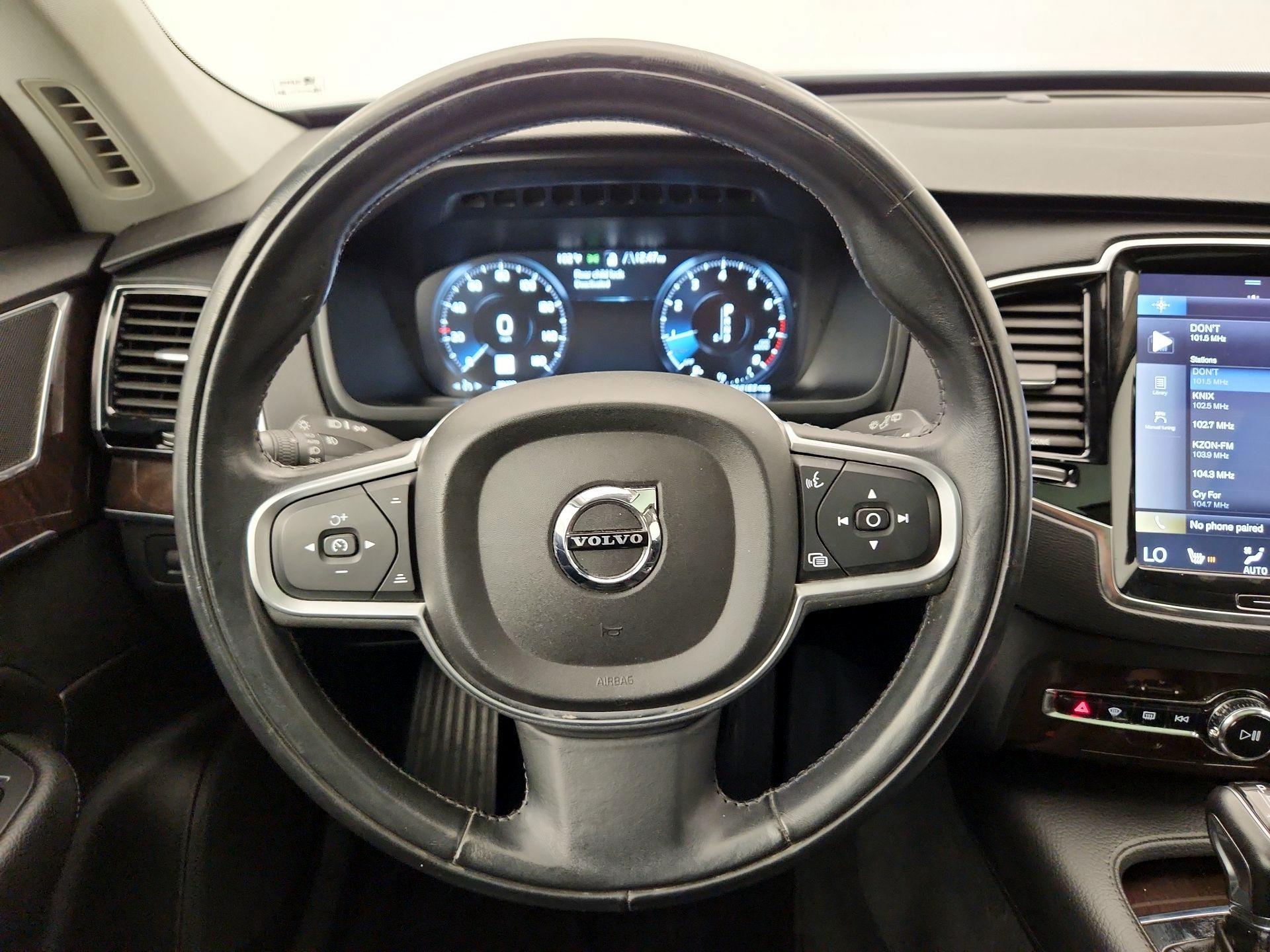 Thumbnail: 2016 Volvo XC90 - 10