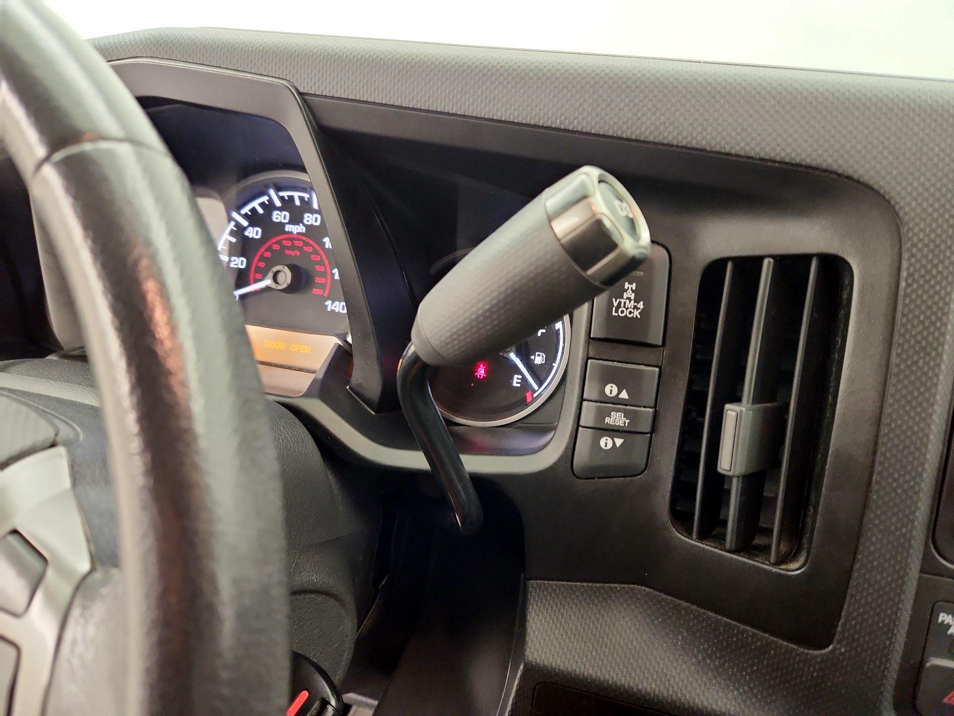 Thumbnail: 2013 Honda Ridgeline - 18