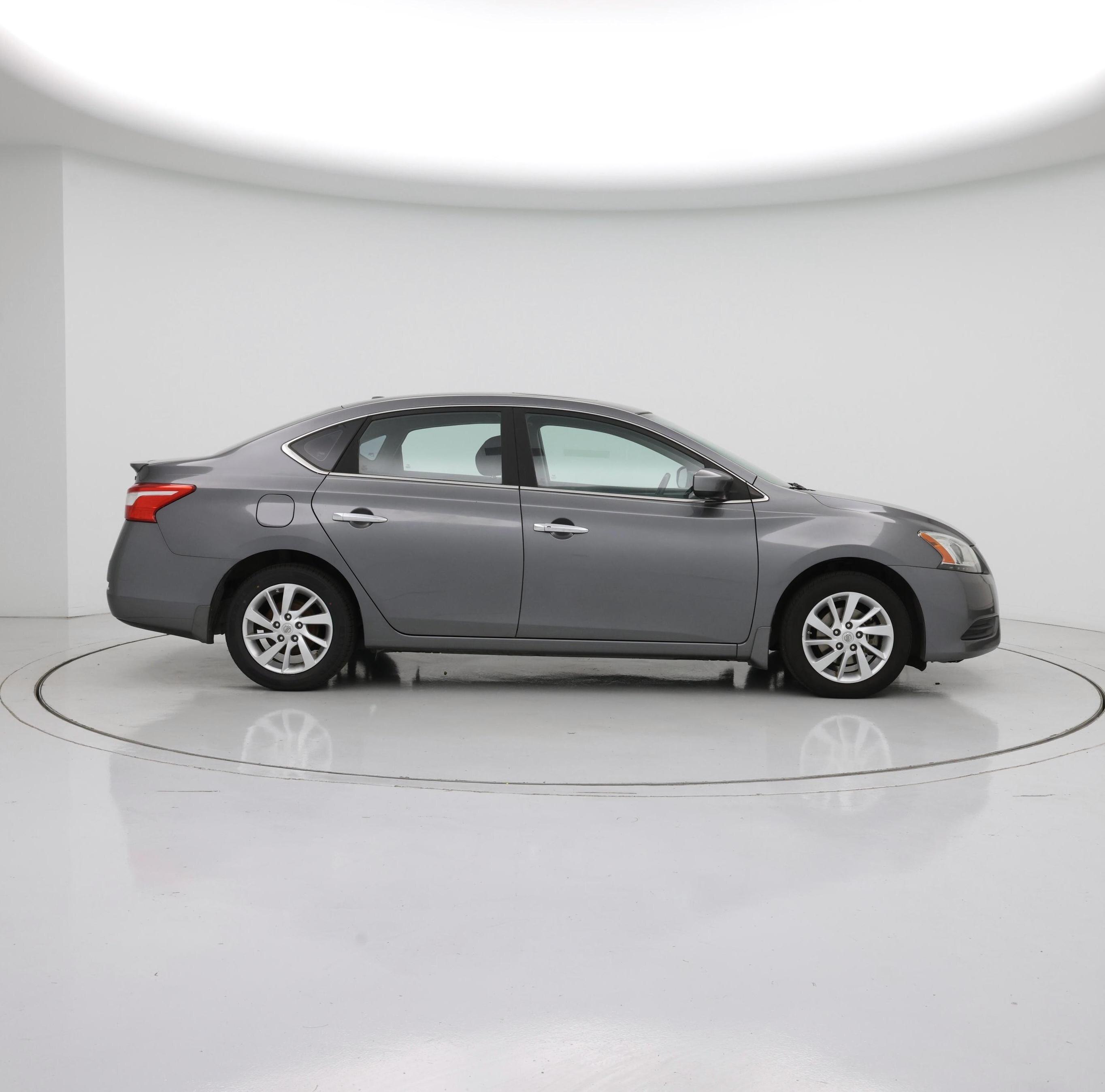 Thumbnail: 2015 Nissan Sentra - 7
