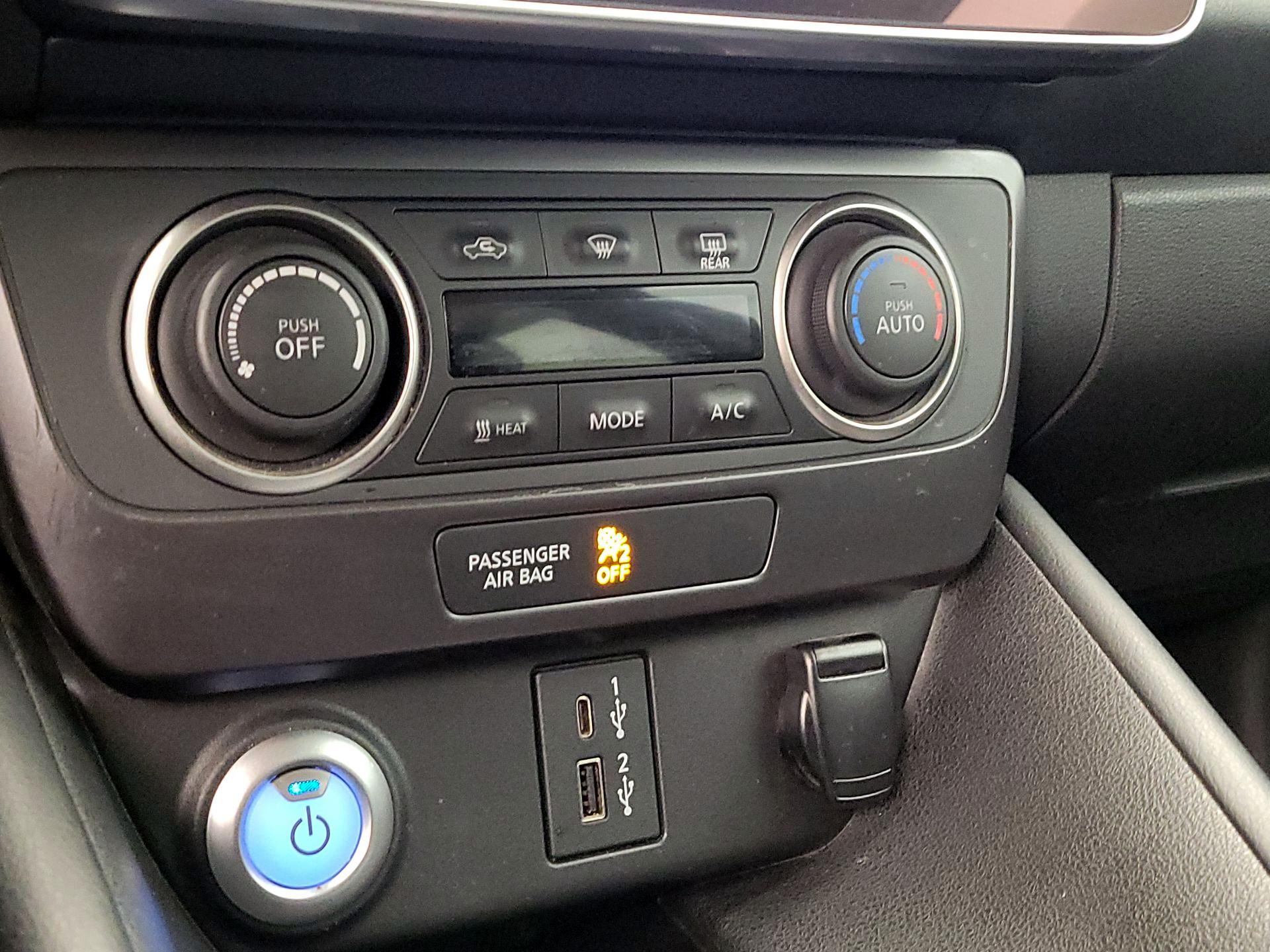 Thumbnail: 2023 Nissan Leaf - 16
