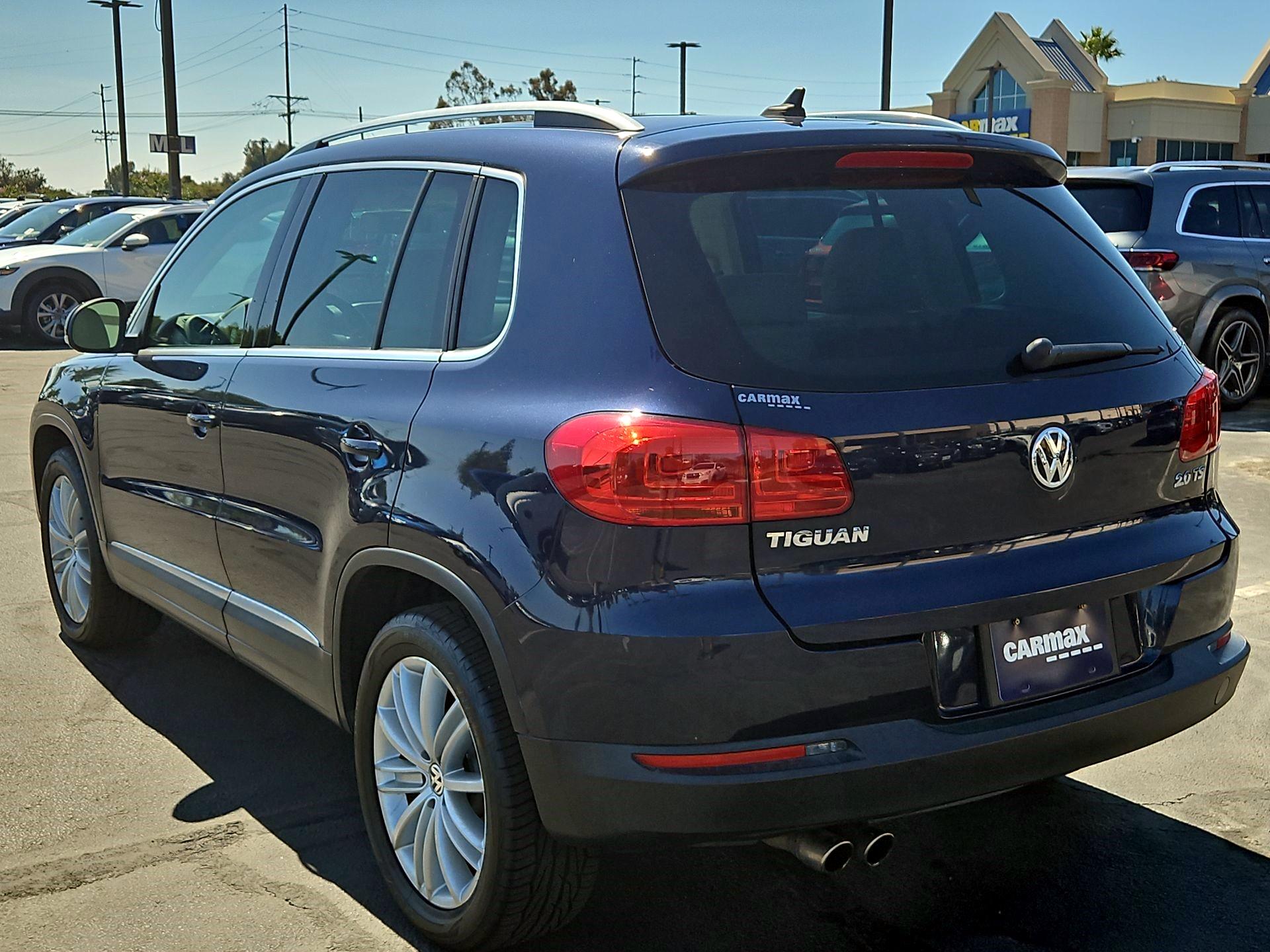 Thumbnail: 2015 Volkswagen Tiguan - 7