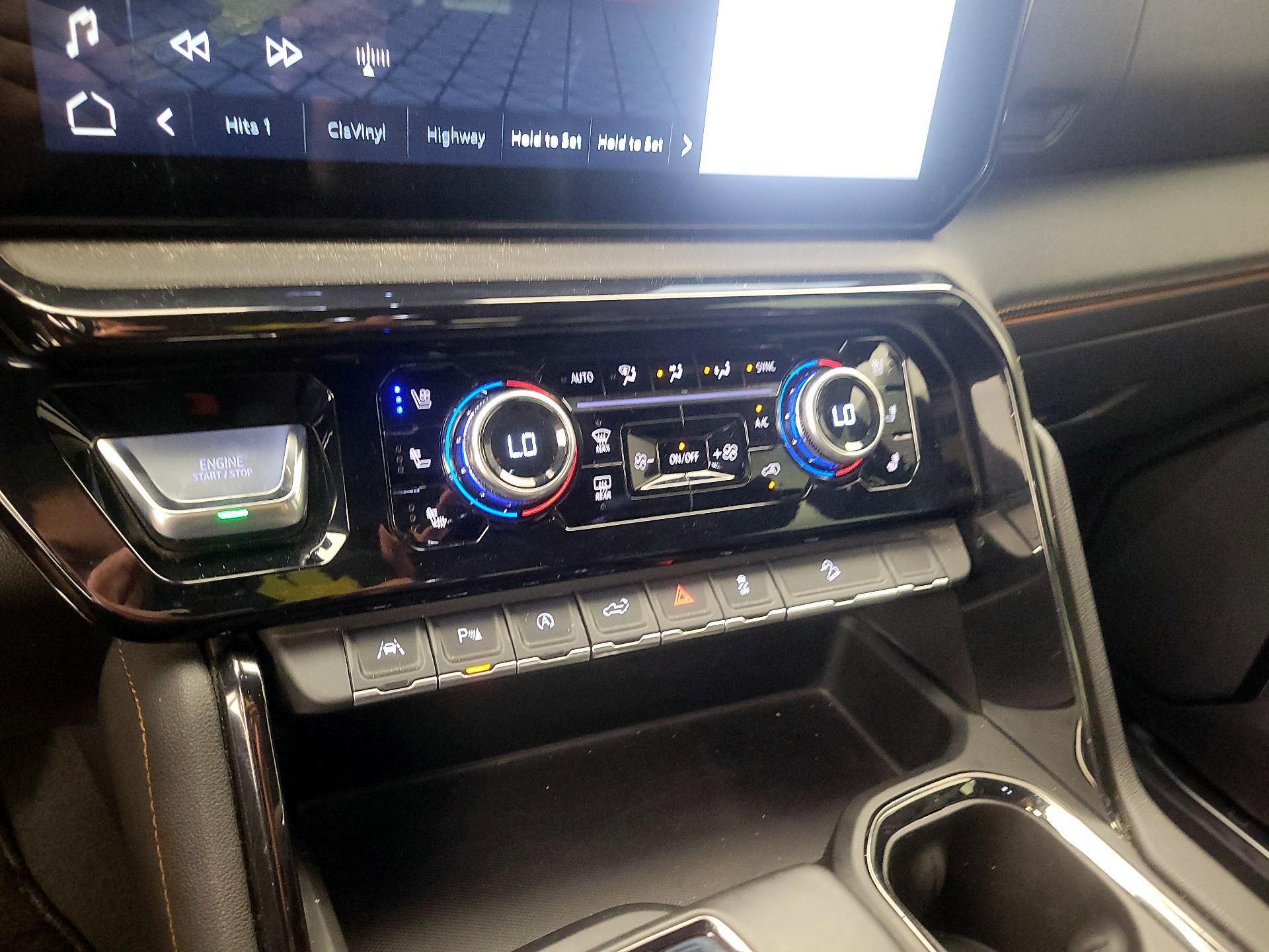 Thumbnail: 2024 GMC Sierra 1500 - 16