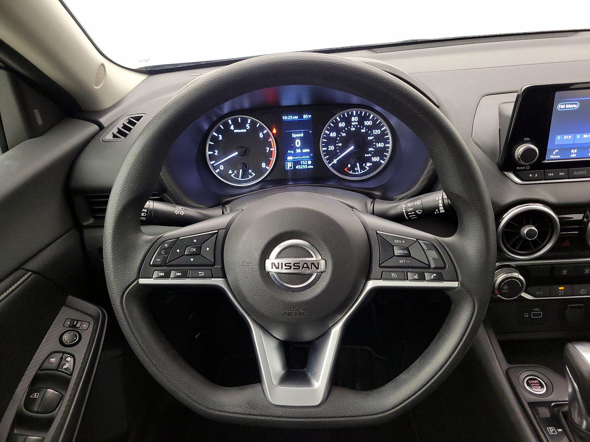 Thumbnail: 2021 Nissan Sentra - 10