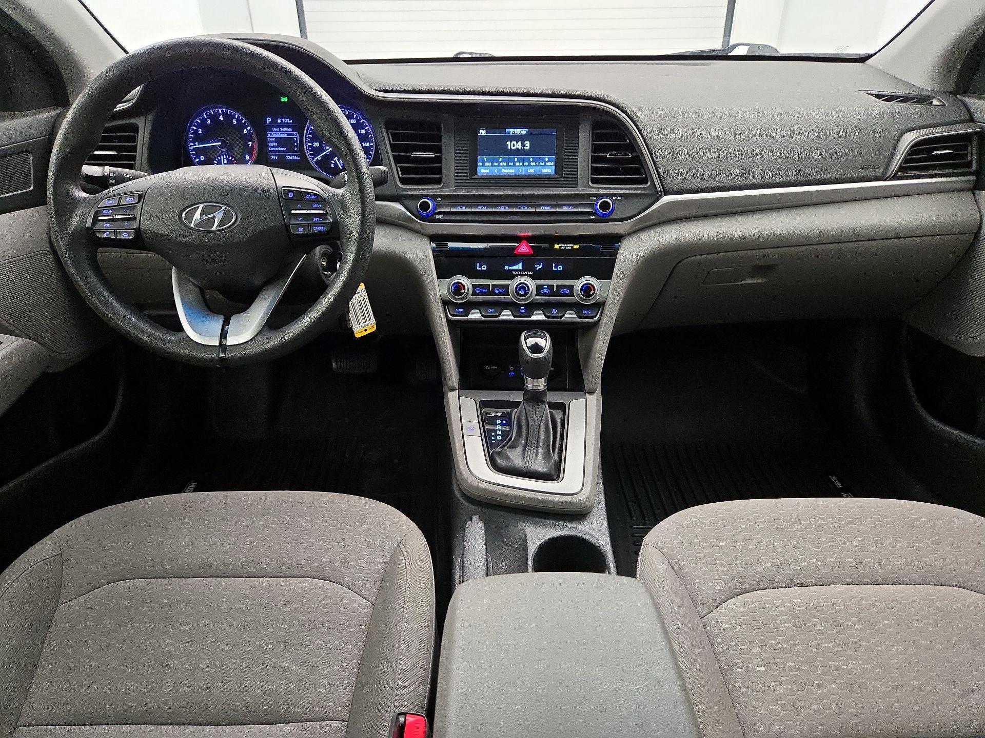 Thumbnail: 2020 Hyundai Elantra - 9