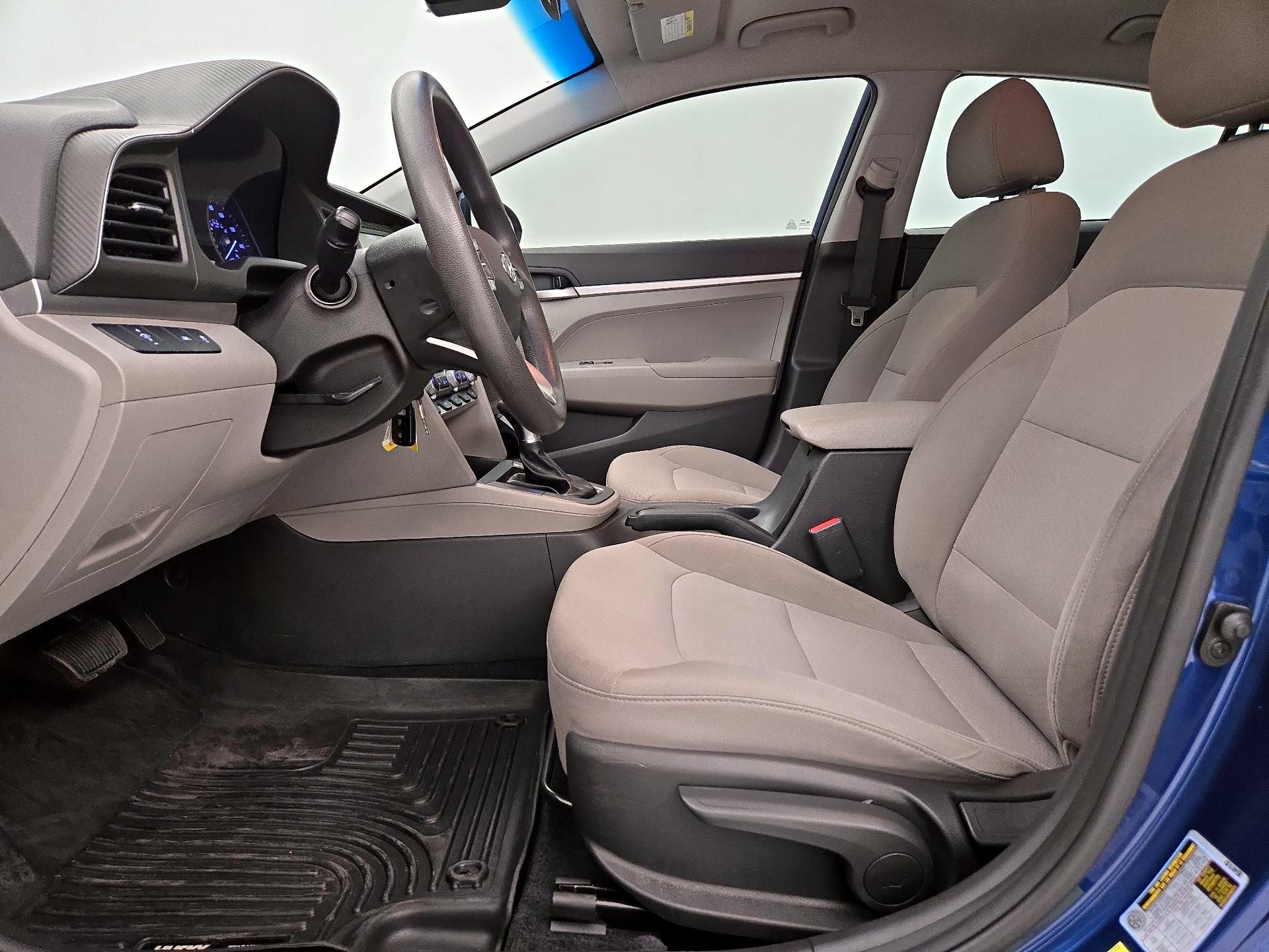 Thumbnail: 2020 Hyundai Elantra - 11