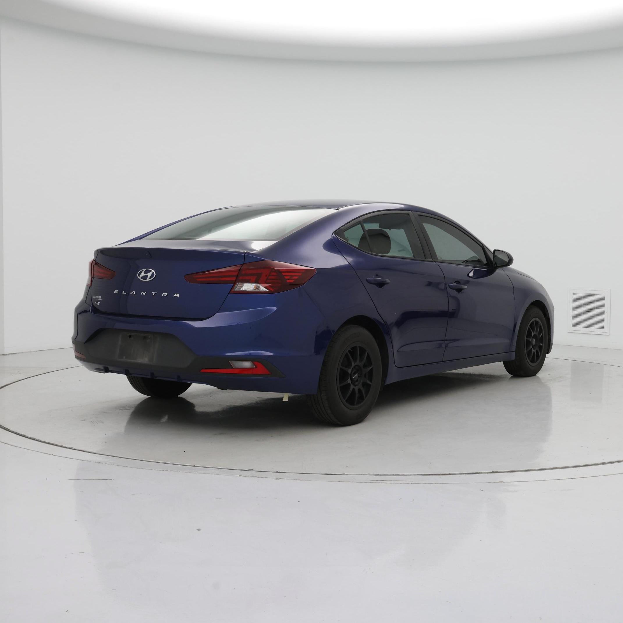 Thumbnail: 2020 Hyundai Elantra - 8