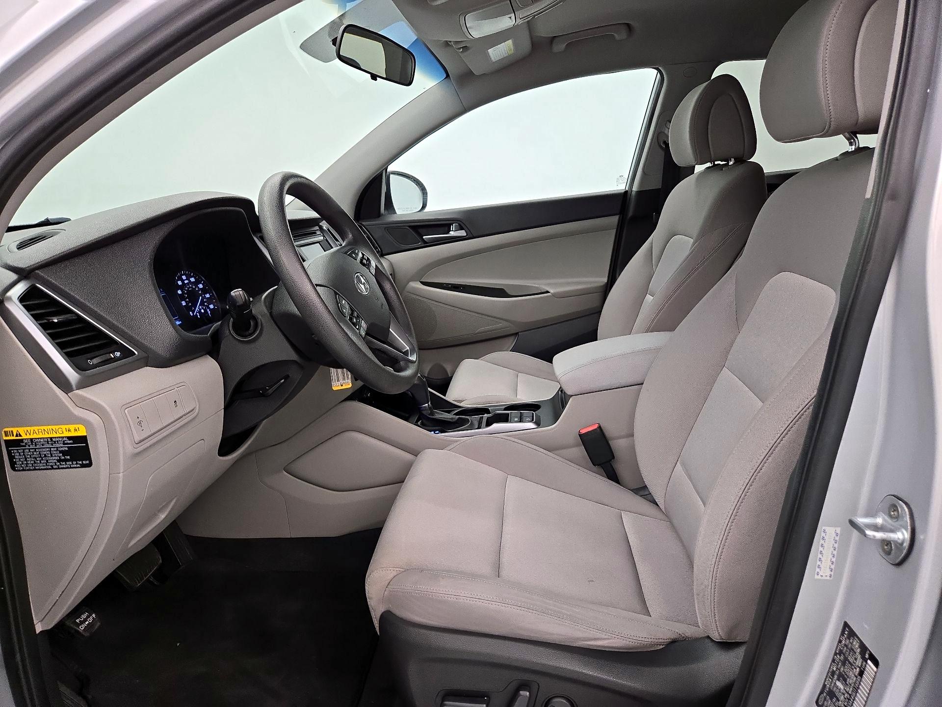 Thumbnail: 2016 Hyundai Tucson - 11
