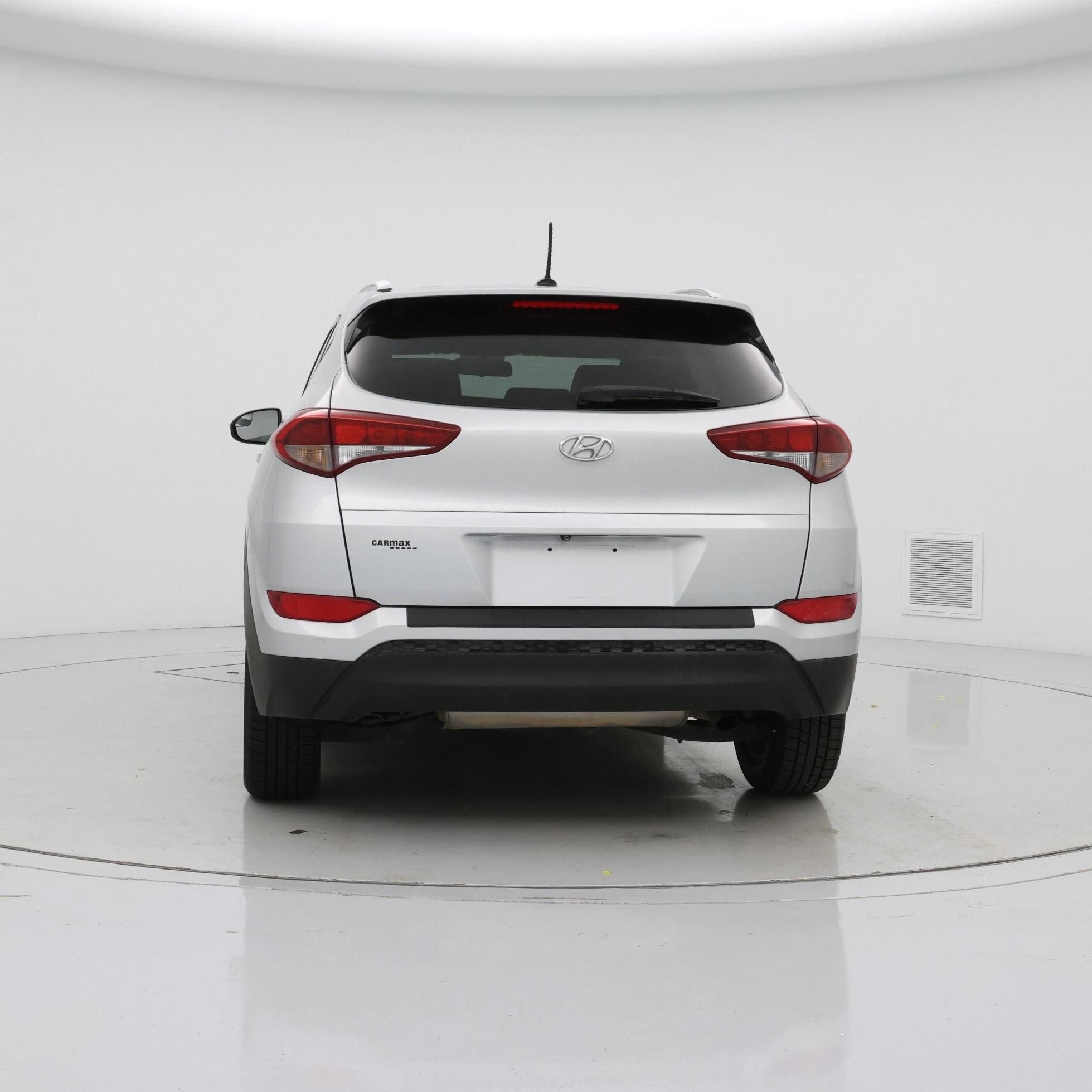 Thumbnail: 2016 Hyundai Tucson - 6