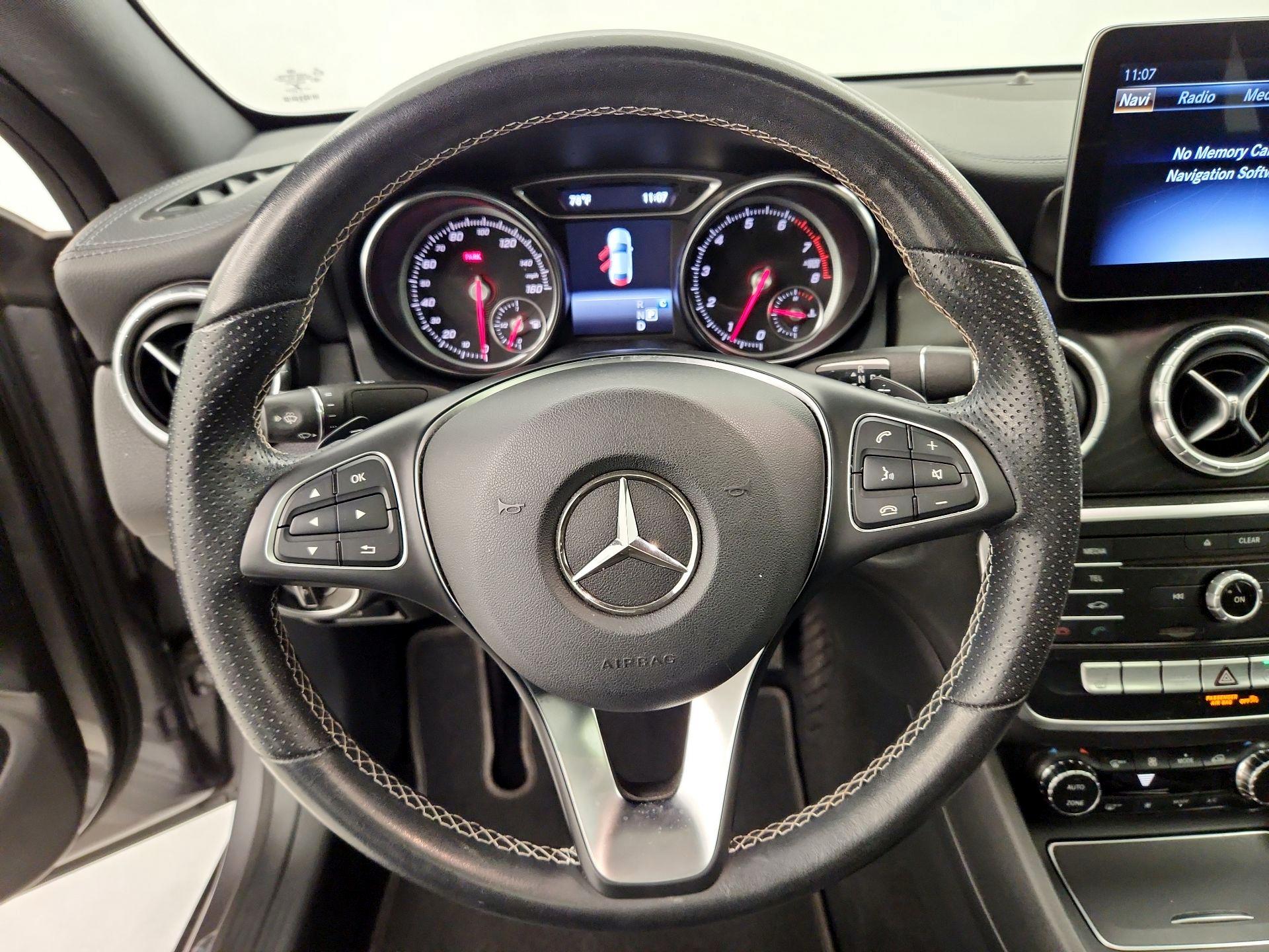 Thumbnail: 2019 Mercedes-Benz CLA - 10