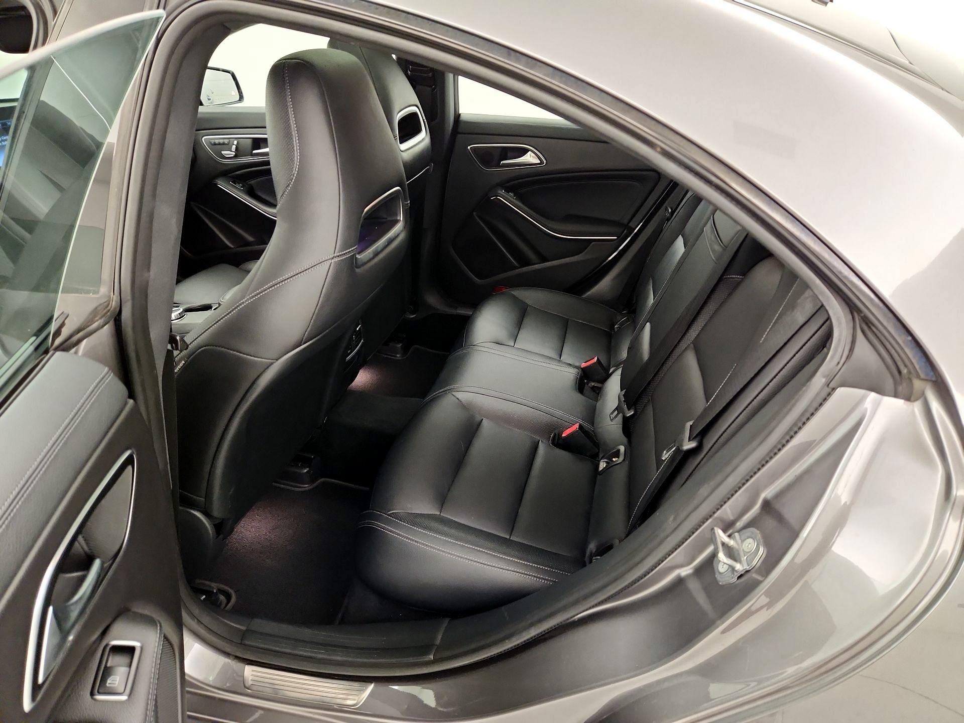 Thumbnail: 2019 Mercedes-Benz CLA - 20