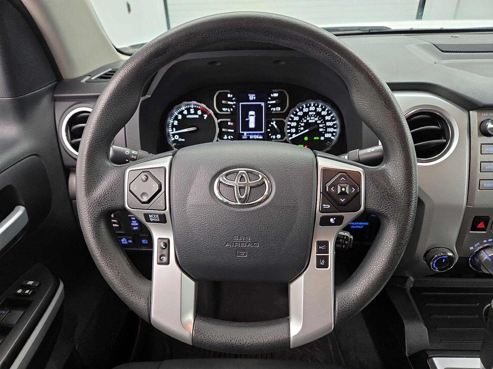 Thumbnail: 2018 Toyota Tundra - 10