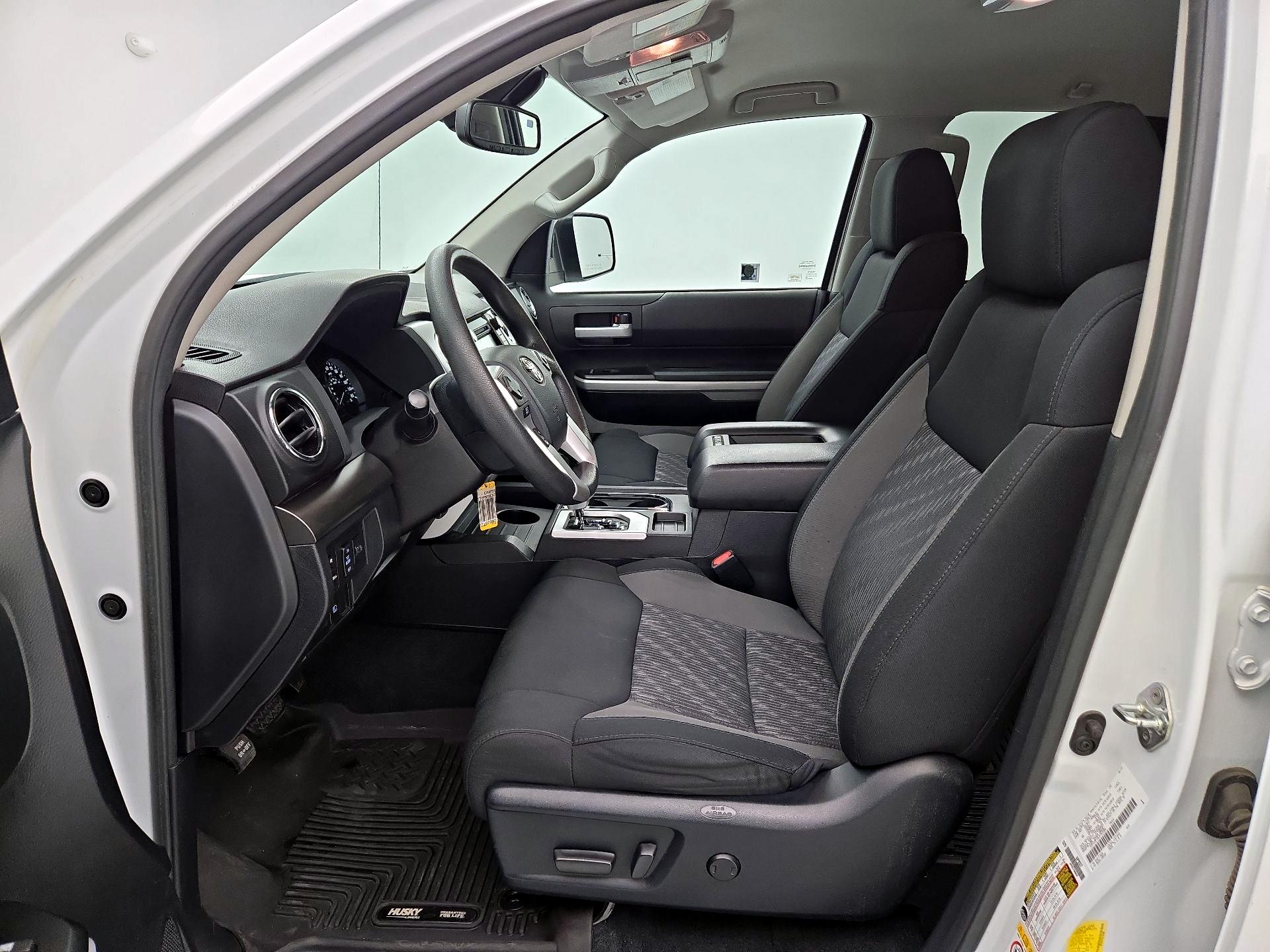 Thumbnail: 2018 Toyota Tundra - 11