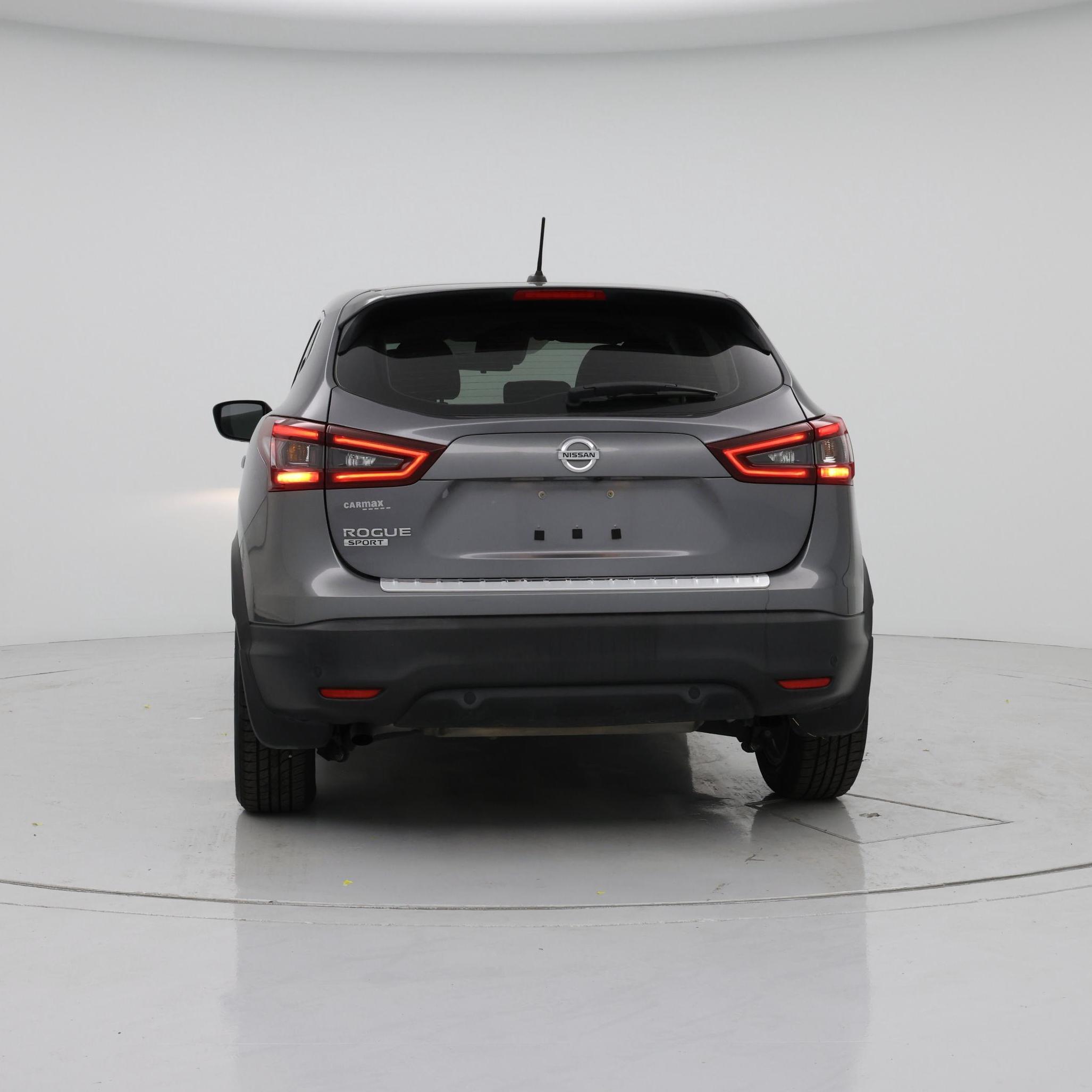 Thumbnail: 2020 Nissan Rogue Sport - 6
