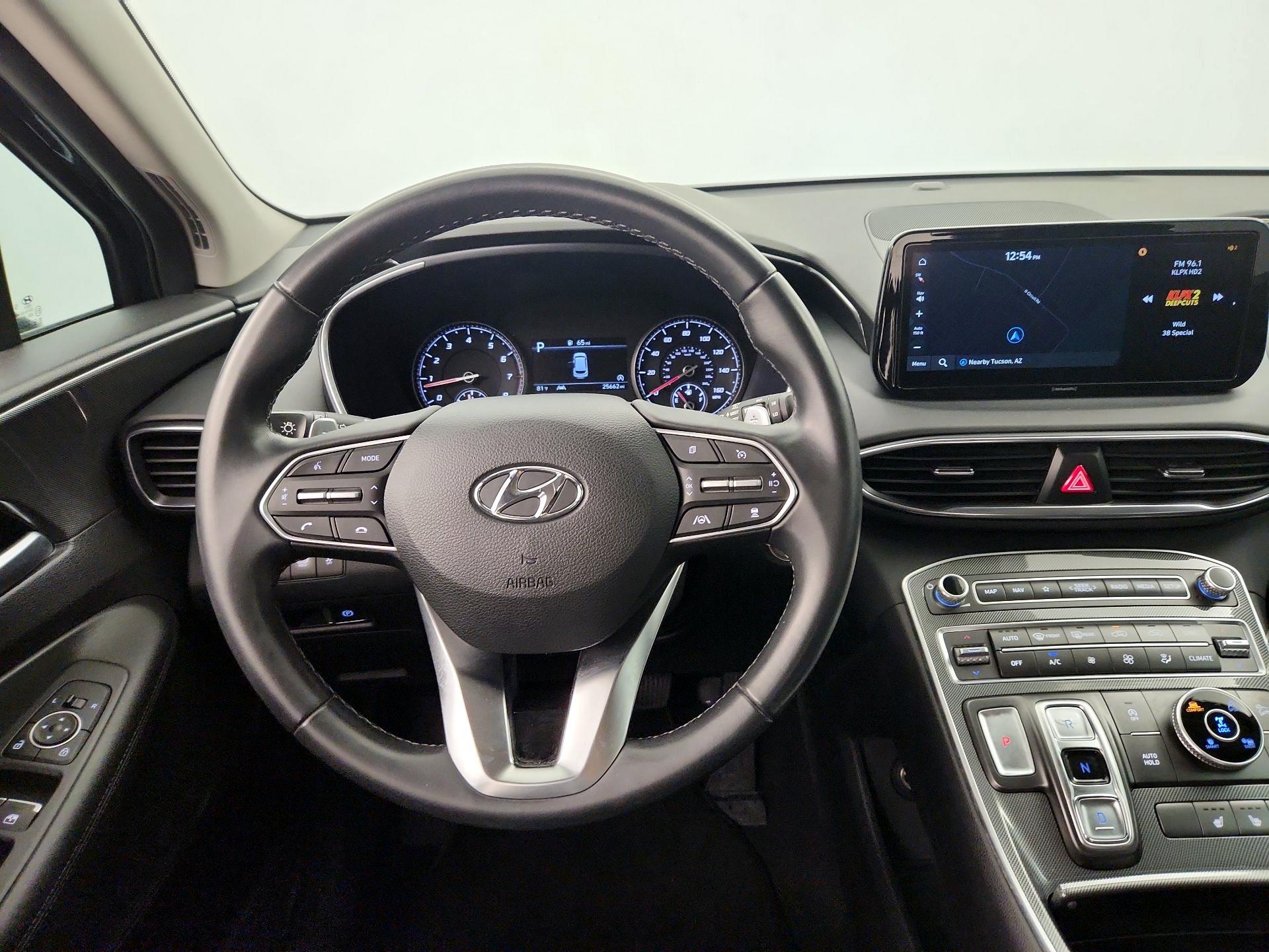 Thumbnail: 2023 Hyundai Santa Fe - 10