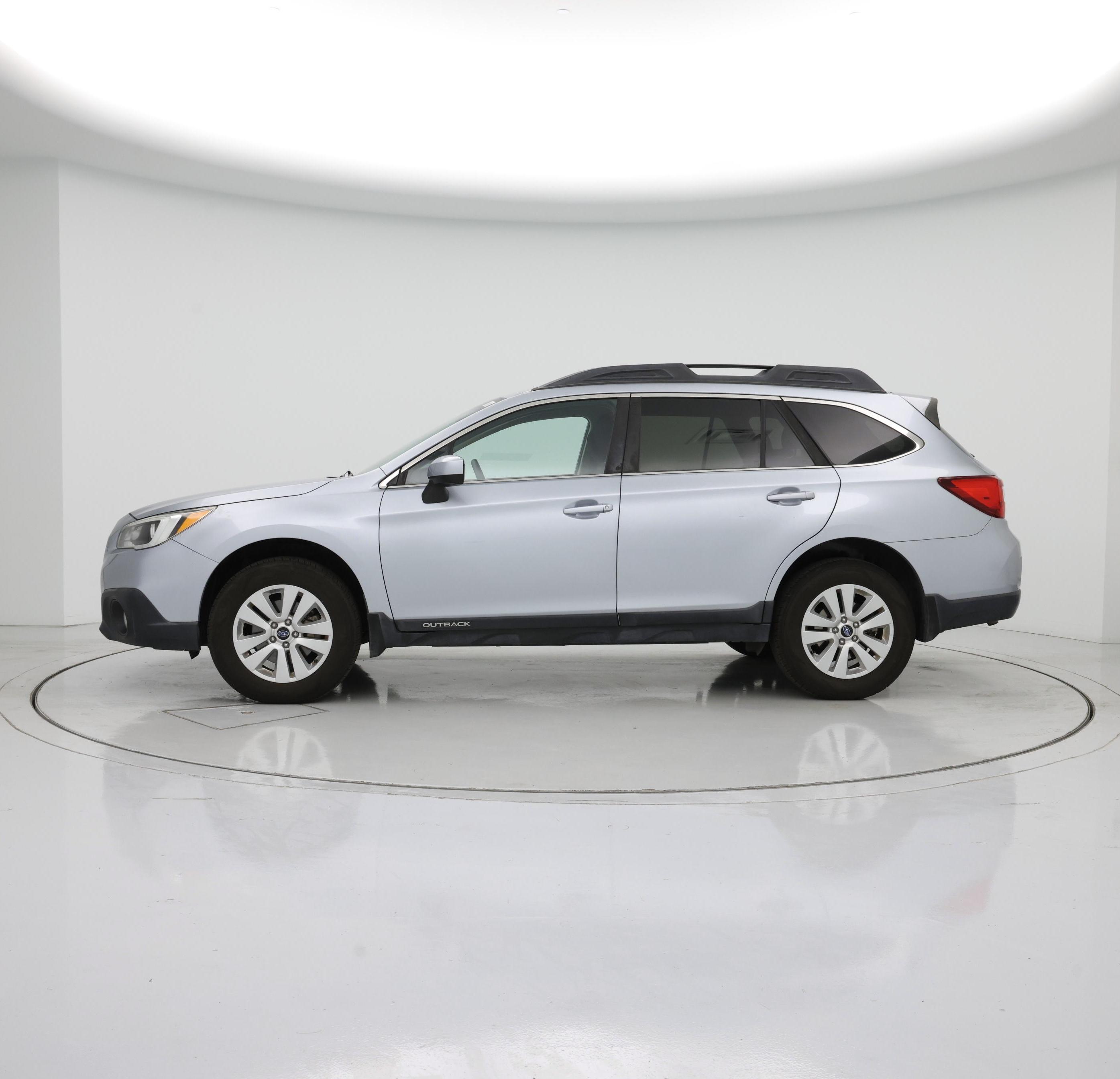 Thumbnail: 2017 Subaru Outback - 3