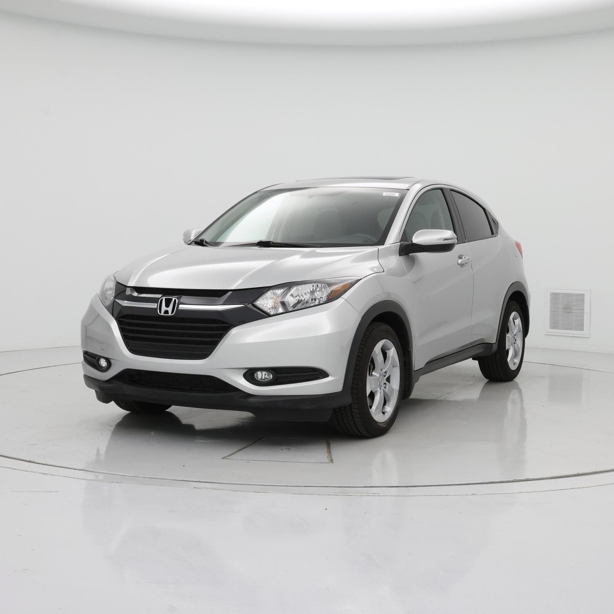 Thumbnail: 2016 Honda HR-V - 4