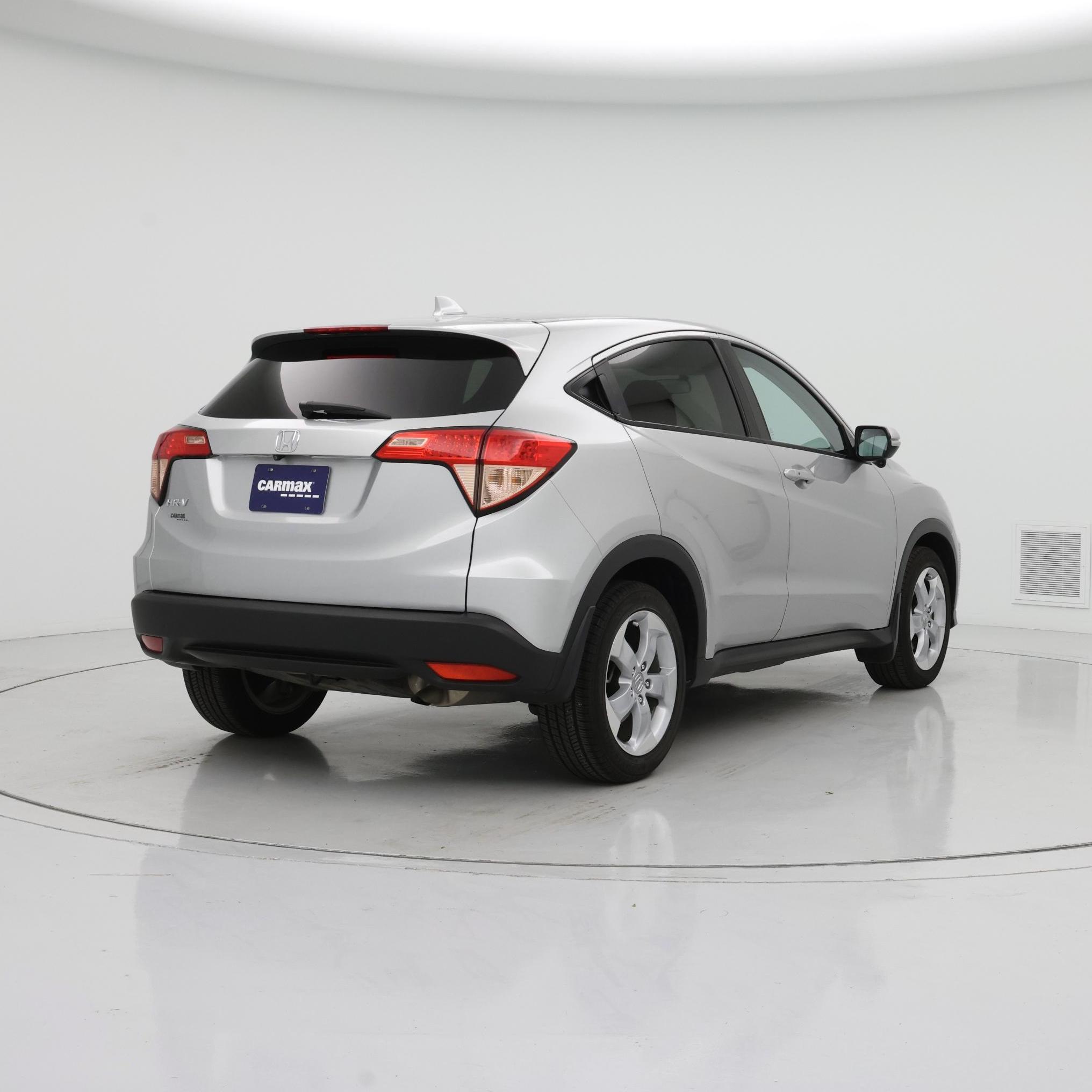 Thumbnail: 2016 Honda HR-V - 8