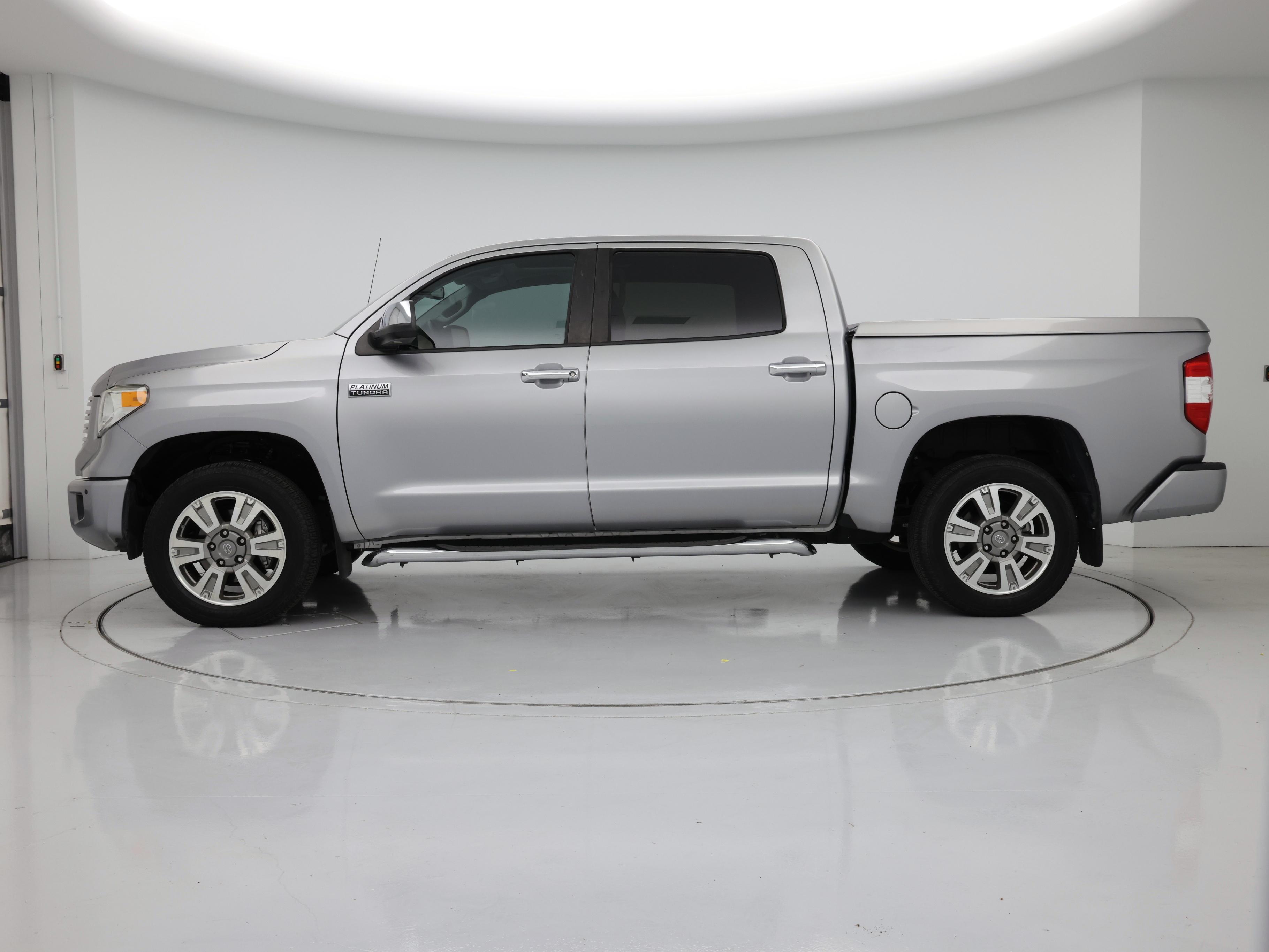Thumbnail: 2017 Toyota Tundra - 3