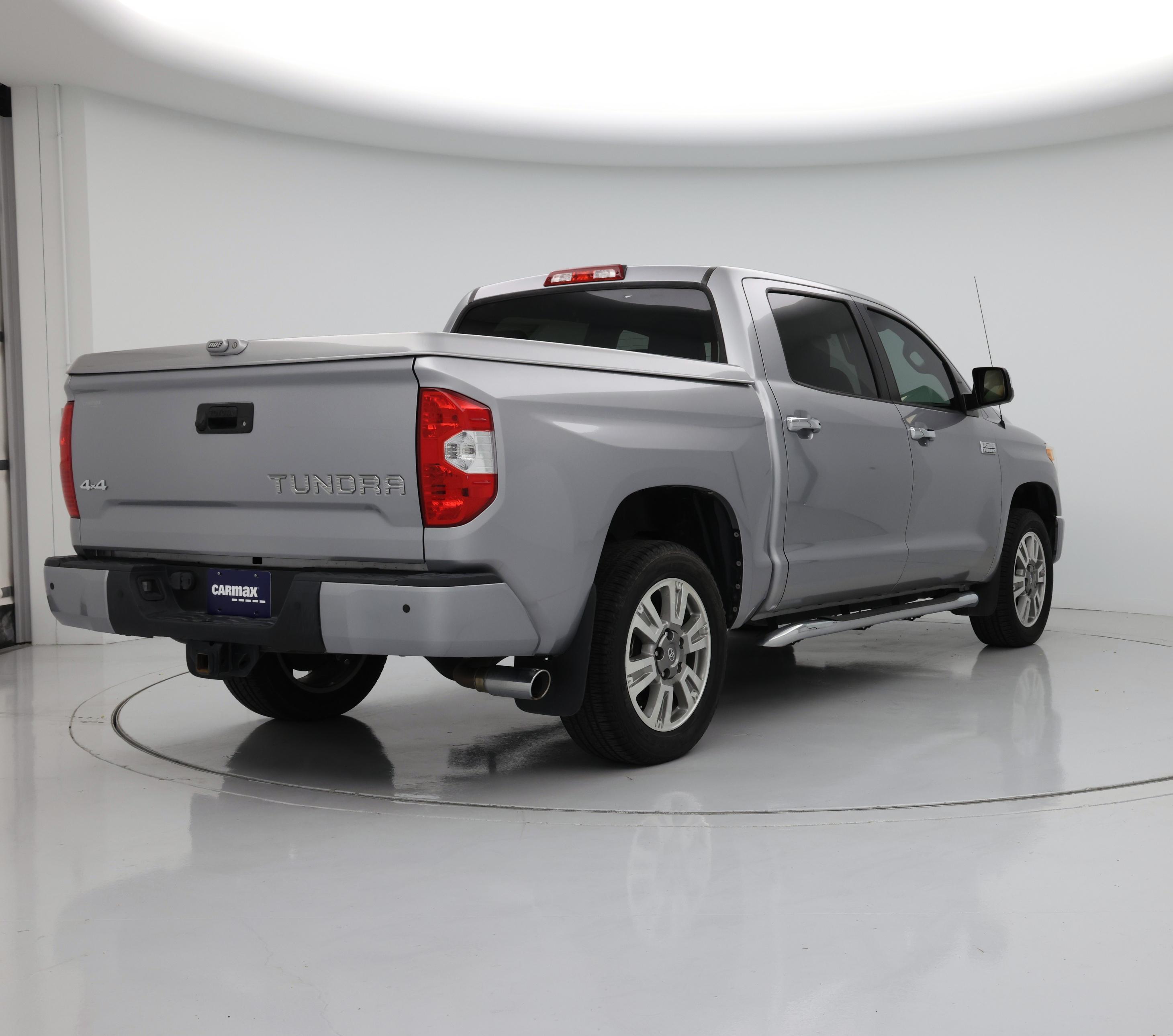 Thumbnail: 2017 Toyota Tundra - 8