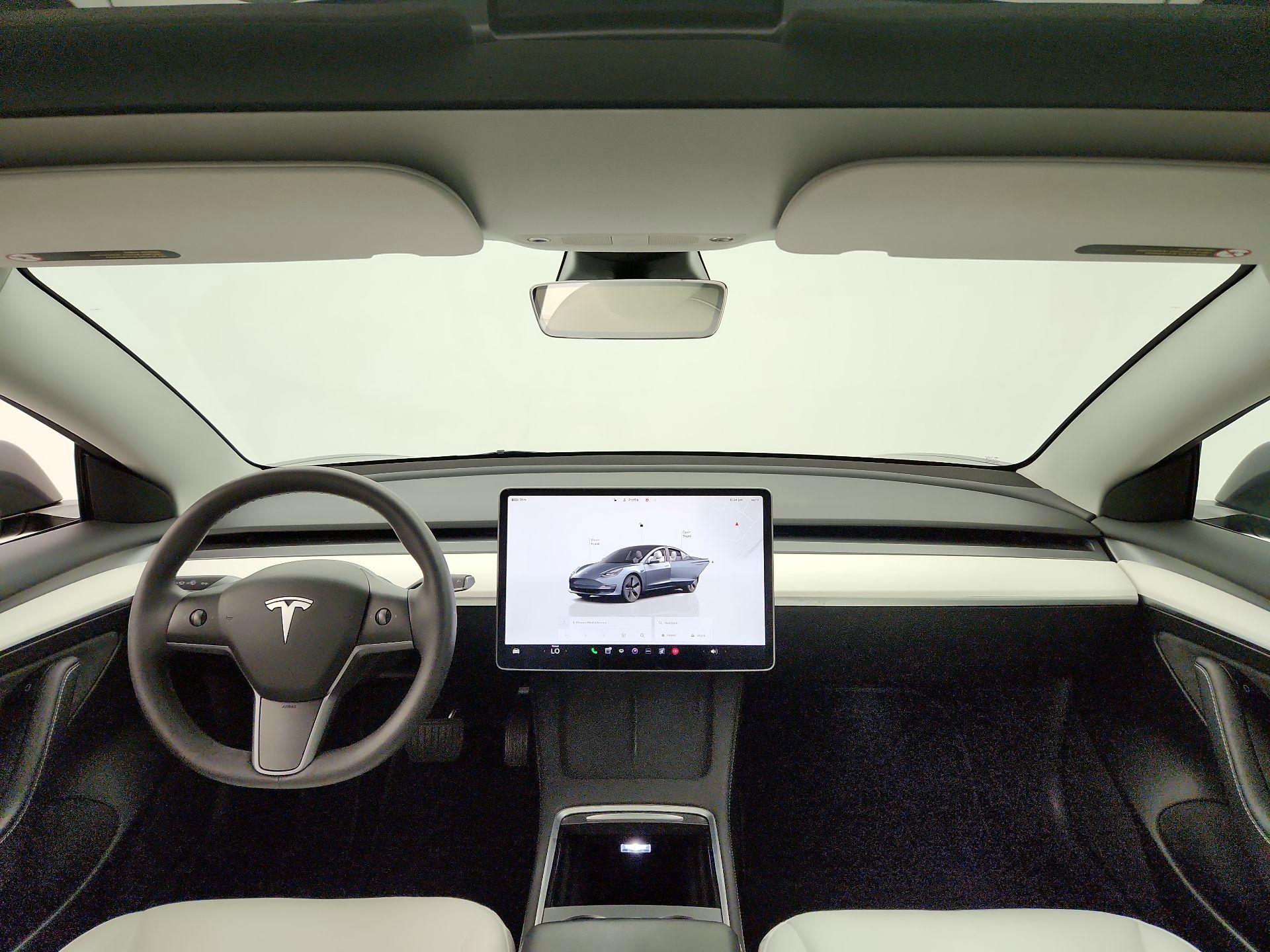 Thumbnail: 2023 Tesla Model 3 - 9