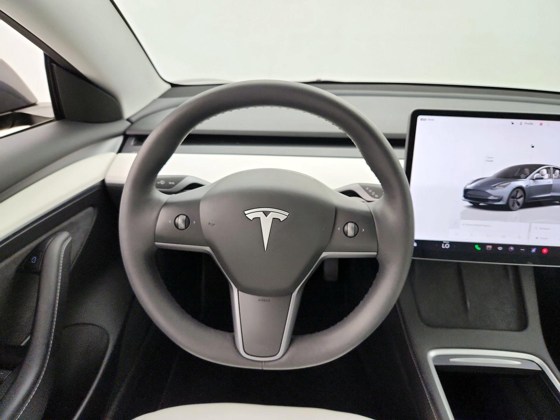 Thumbnail: 2023 Tesla Model 3 - 10