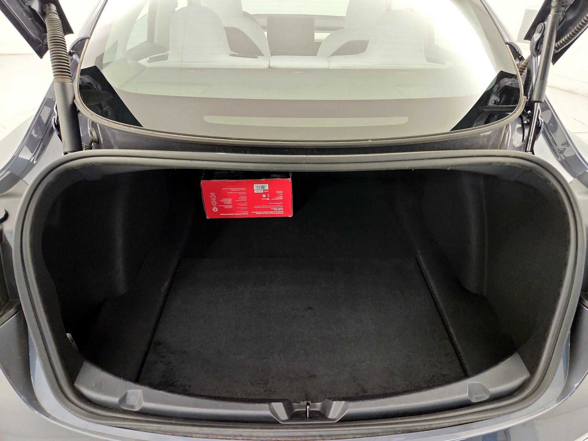 Thumbnail: 2023 Tesla Model 3 - 20