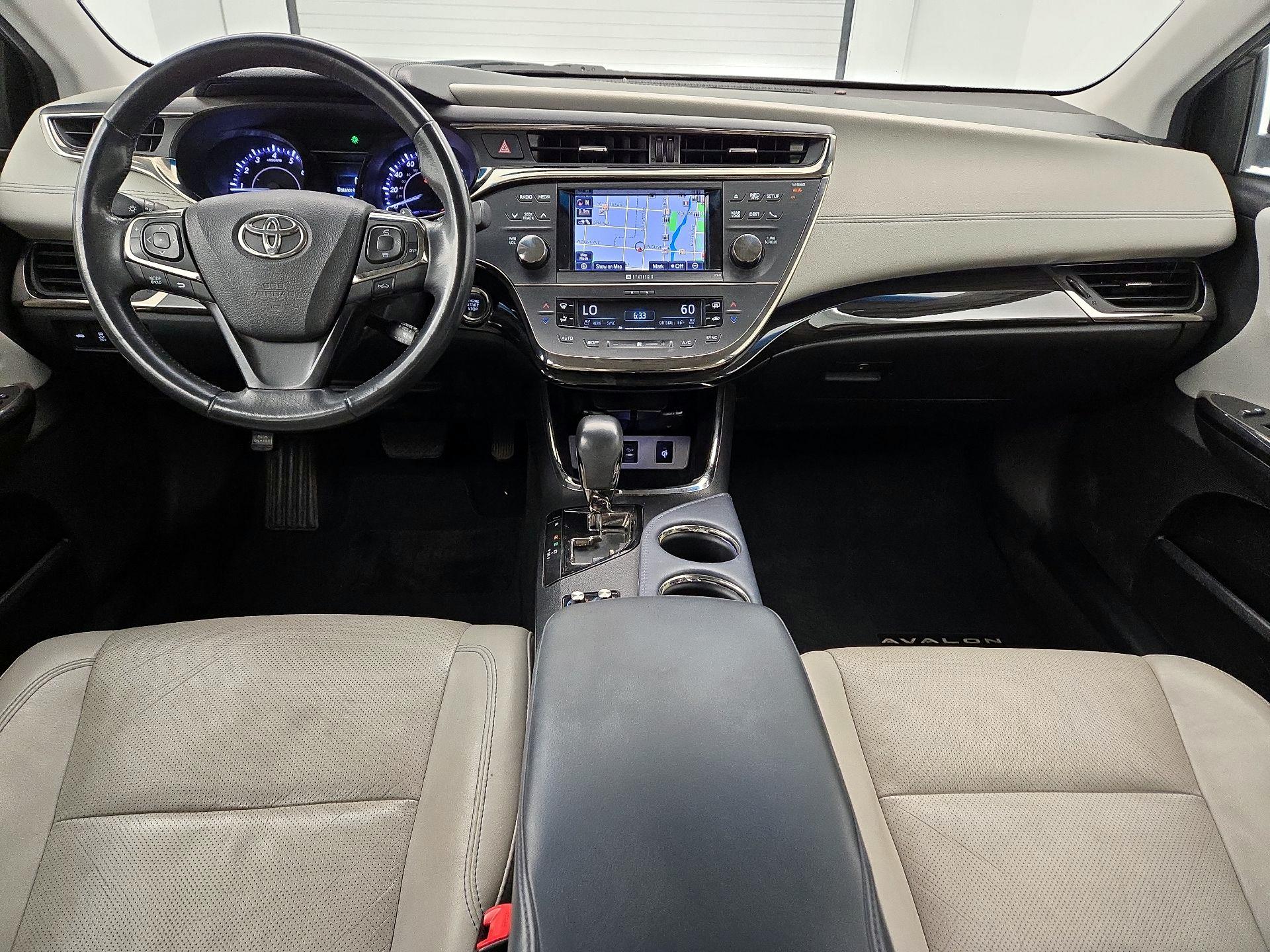 Thumbnail: 2014 Toyota Avalon - 9