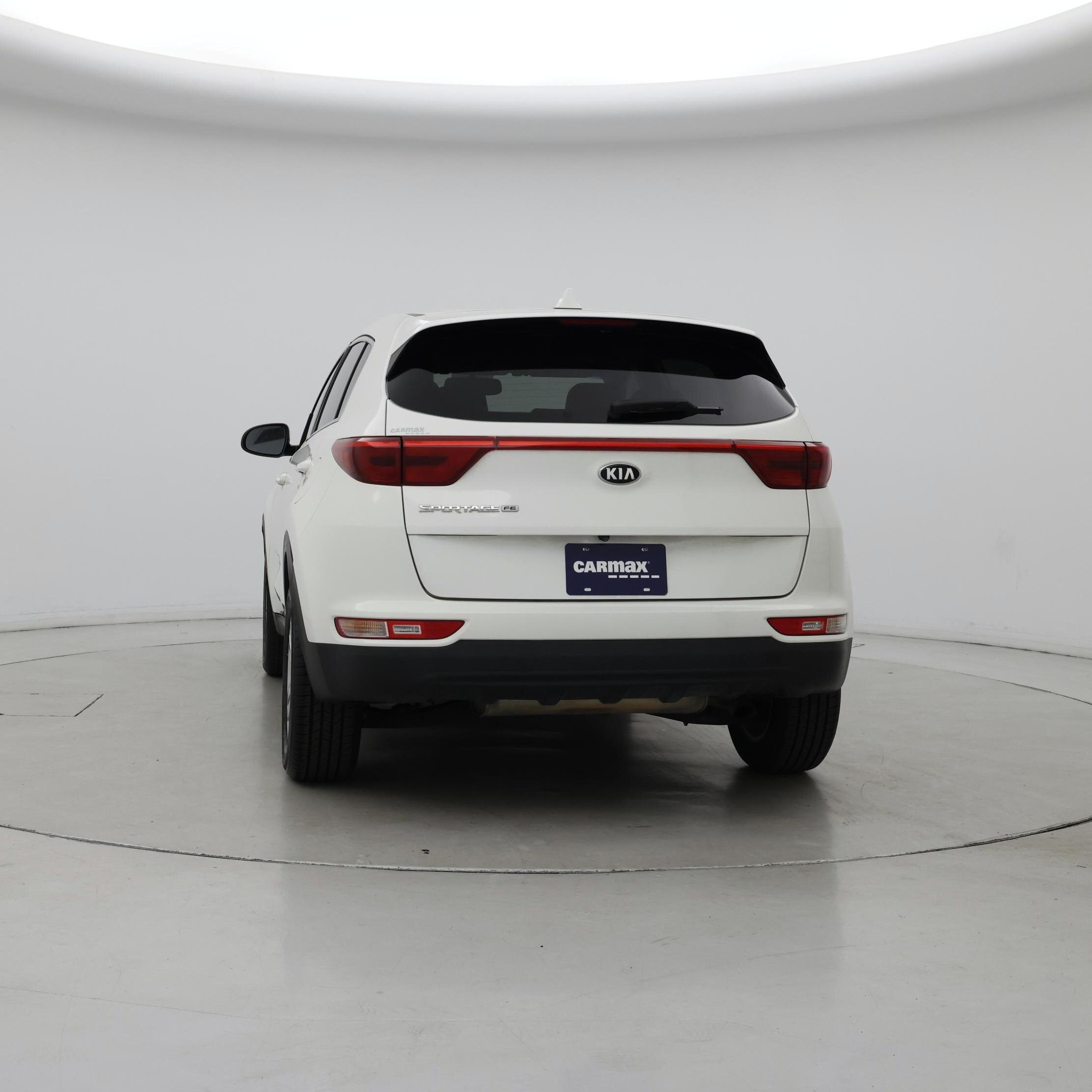 Thumbnail: 2017 Kia Sportage - 6