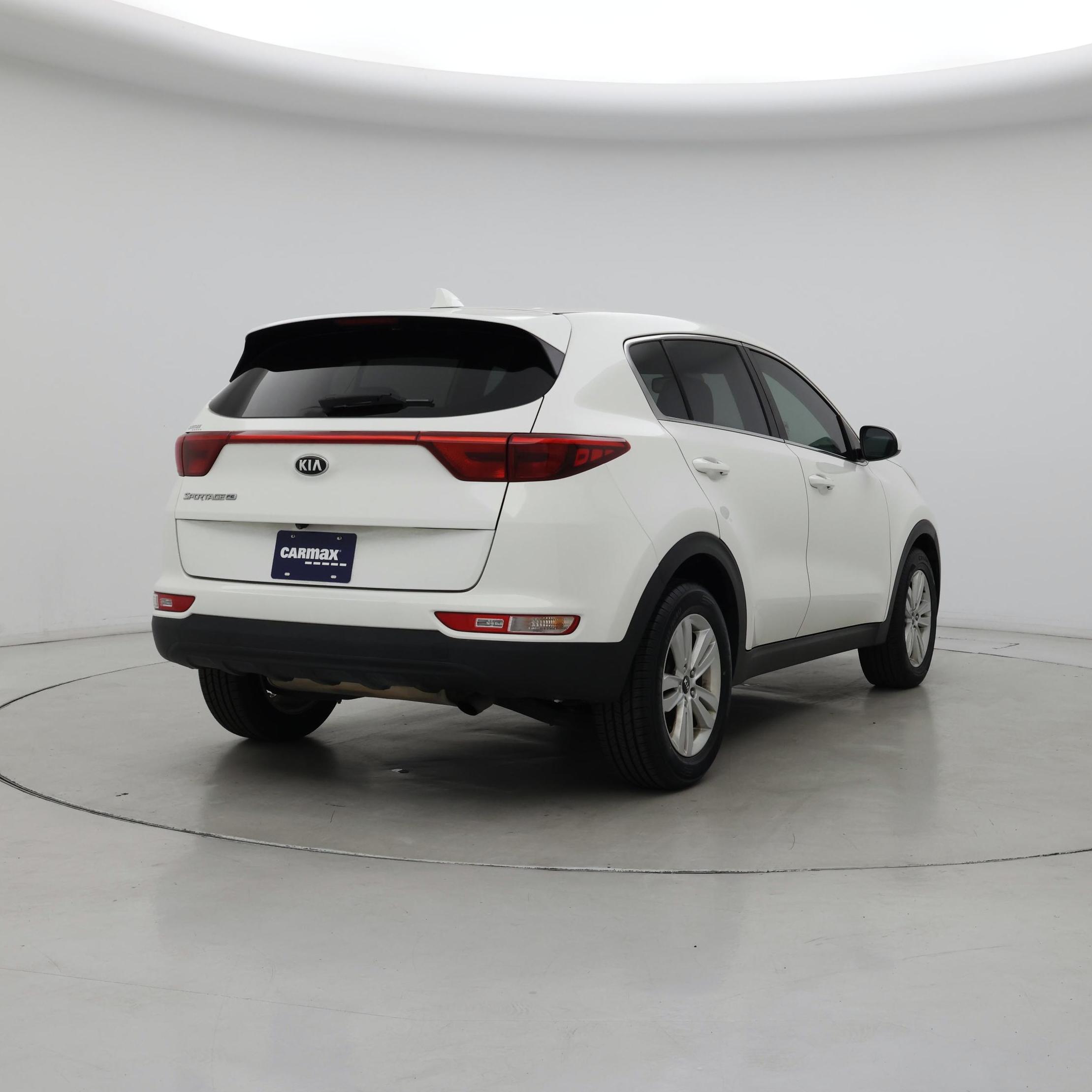Thumbnail: 2017 Kia Sportage - 8