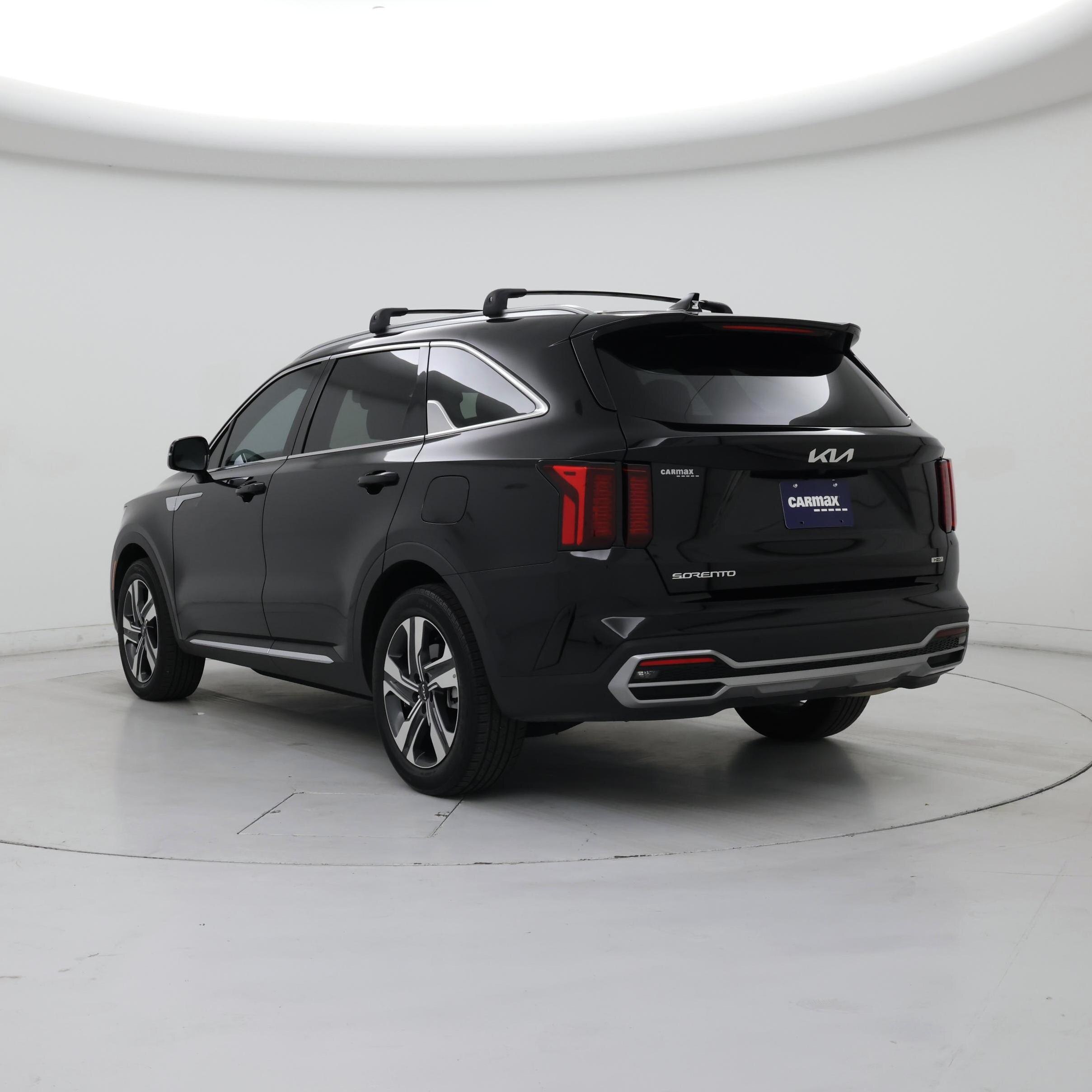 Thumbnail: 2023 Kia Sorento - 2