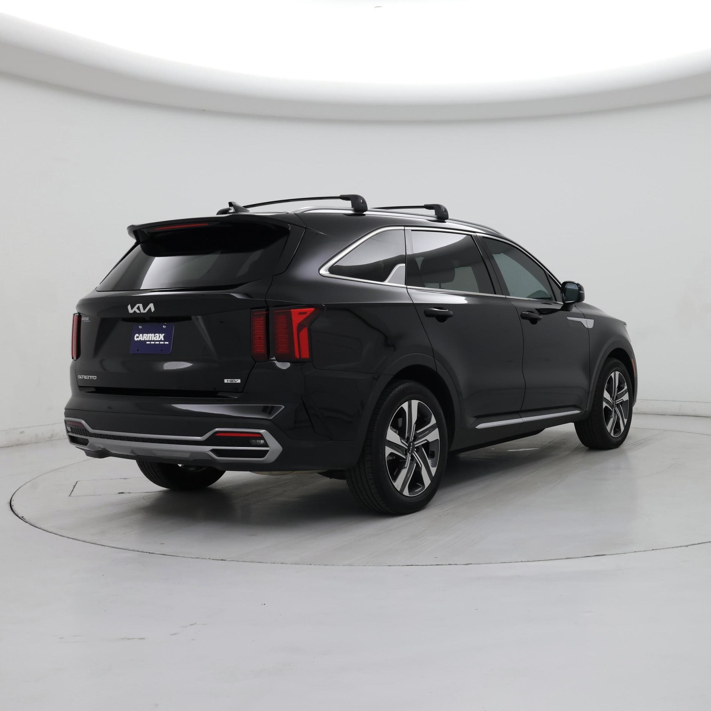 Thumbnail: 2023 Kia Sorento - 8