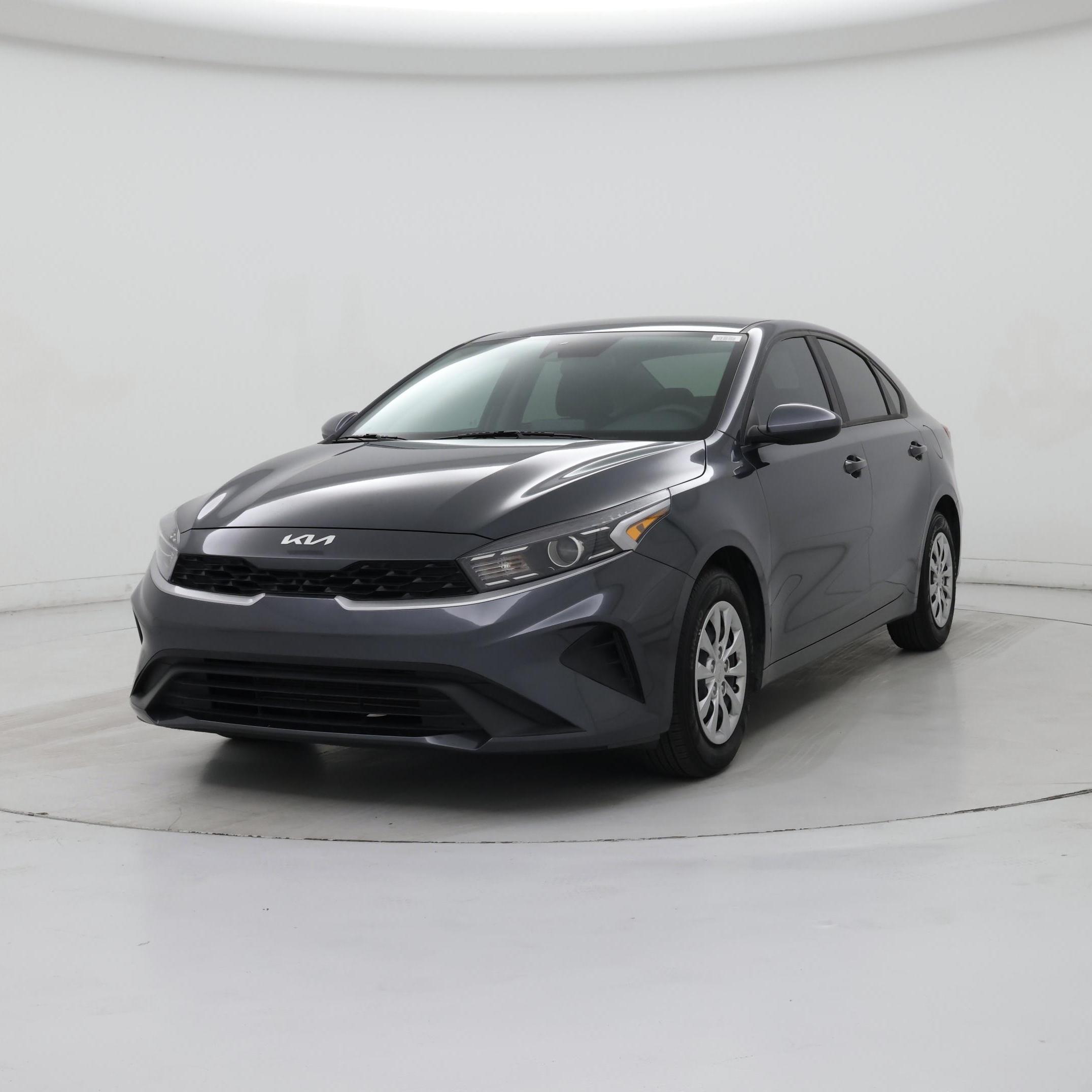 Thumbnail: 2023 Kia Forte - 4