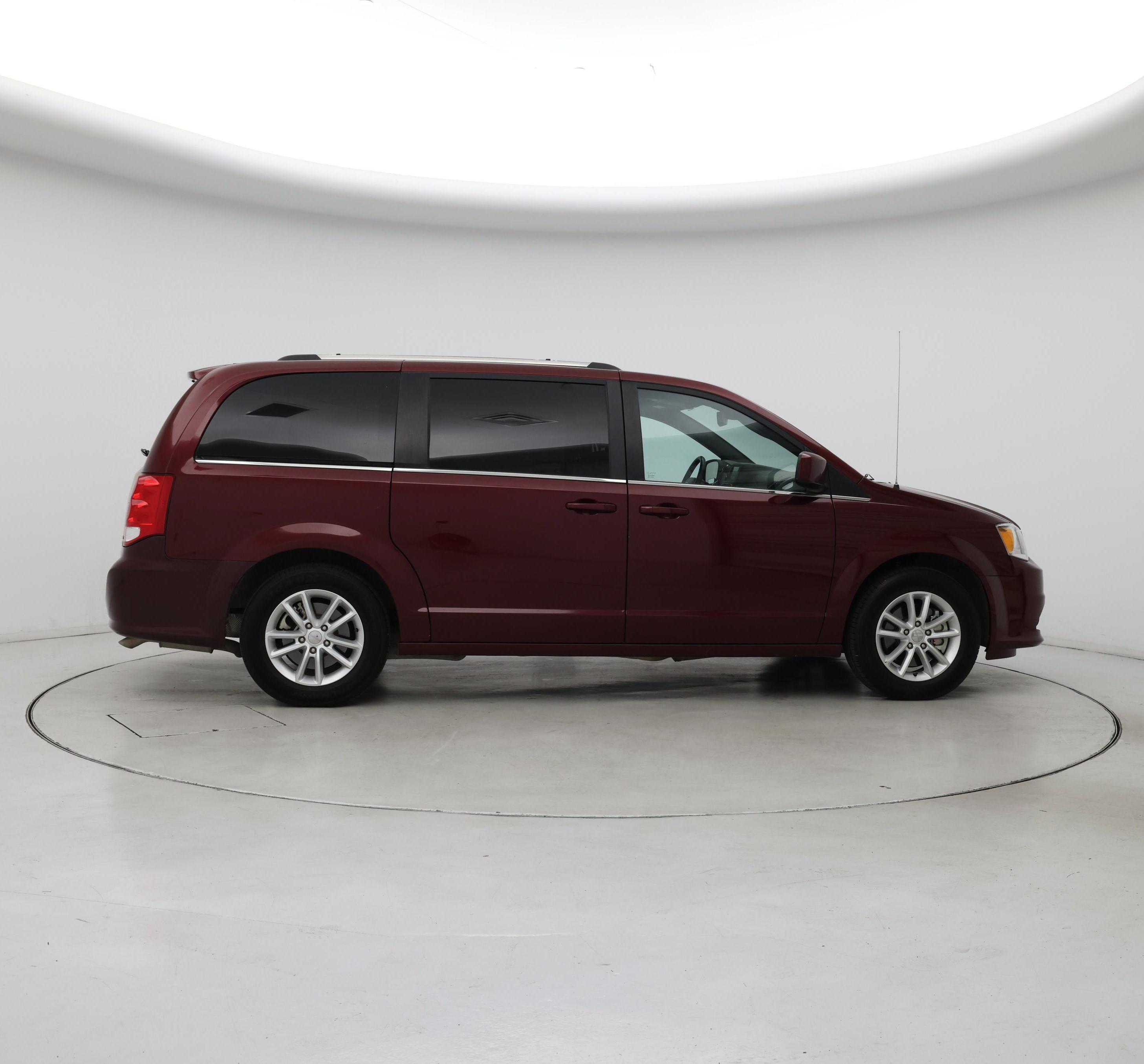 Thumbnail: 2018 Dodge Grand Caravan - 7