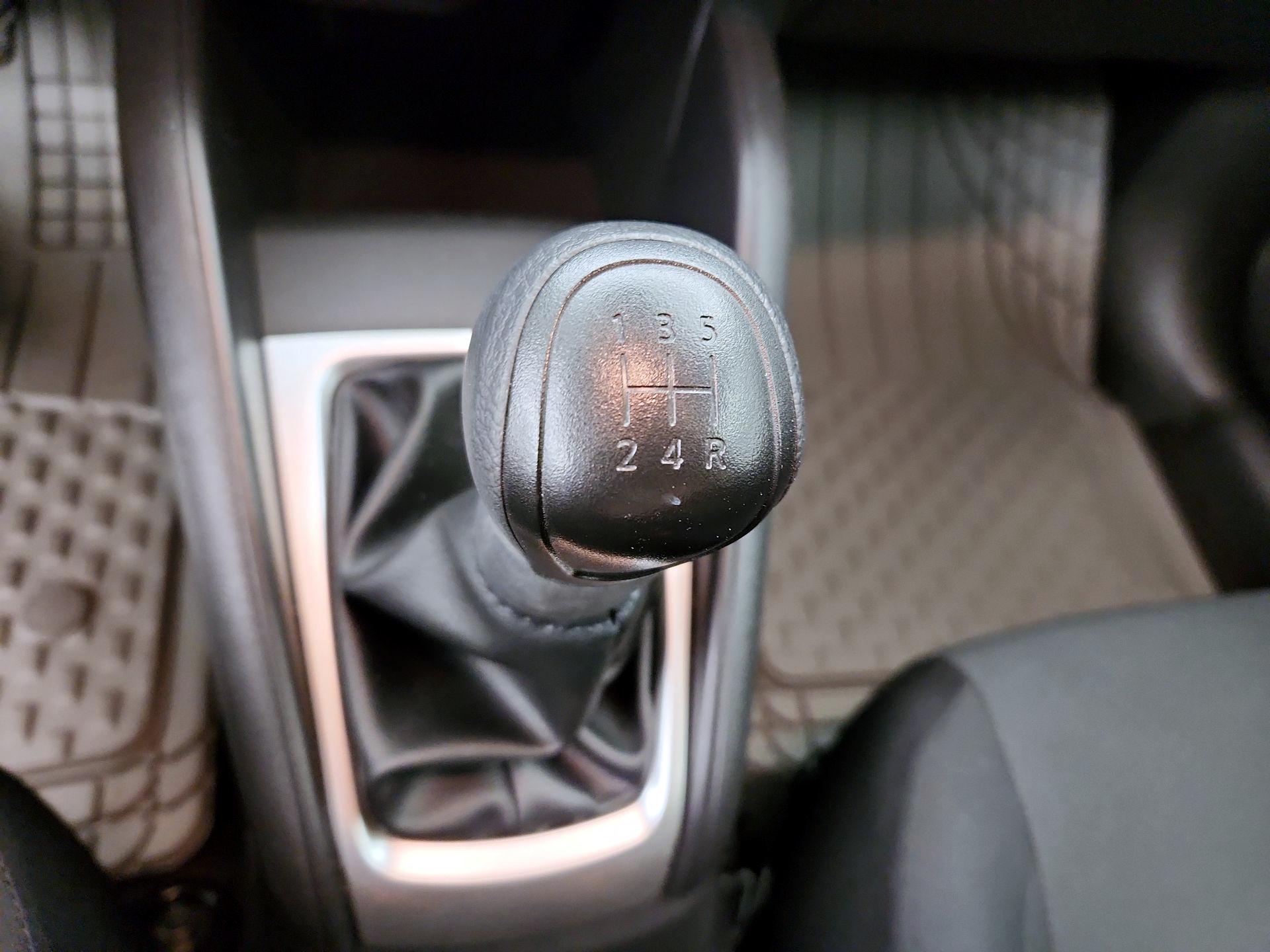 Thumbnail: 2023 Nissan Versa - 17