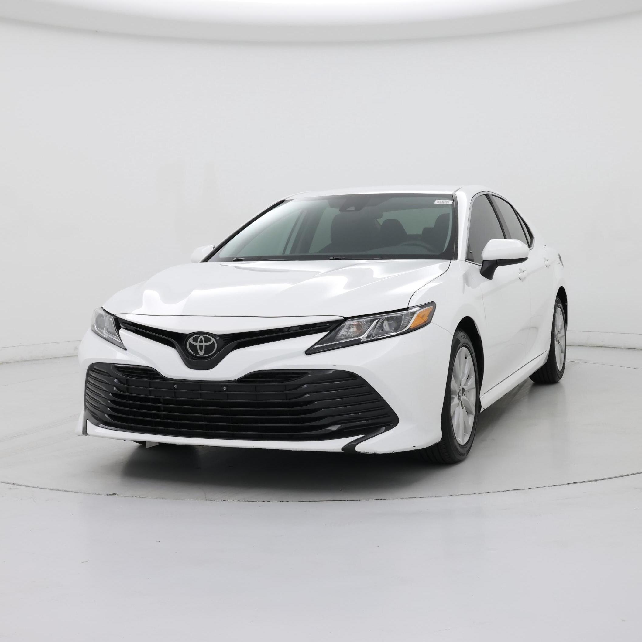 Thumbnail: 2020 Toyota Camry - 4